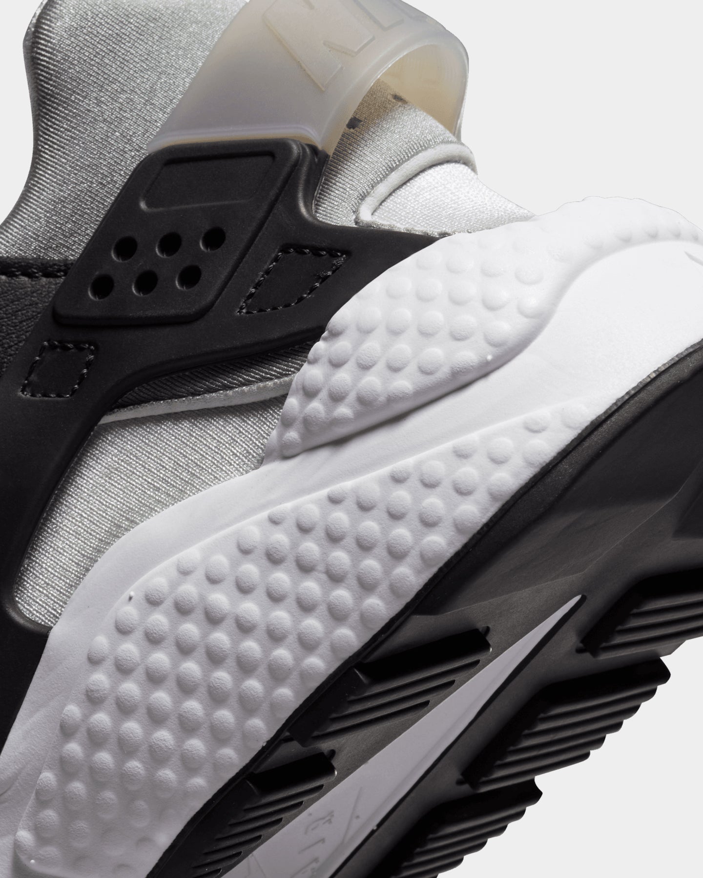 Nike Air Huarache Black/White-Neutral、mySite、zt4zffjzw