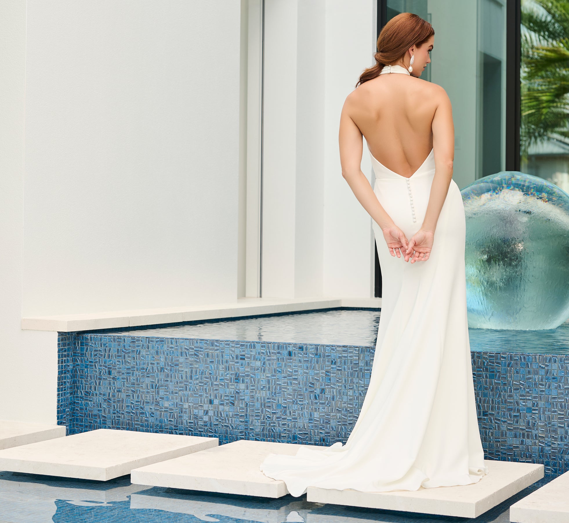 Stretch Crepe Slim Gown in Ivory、mySite、solidvoid