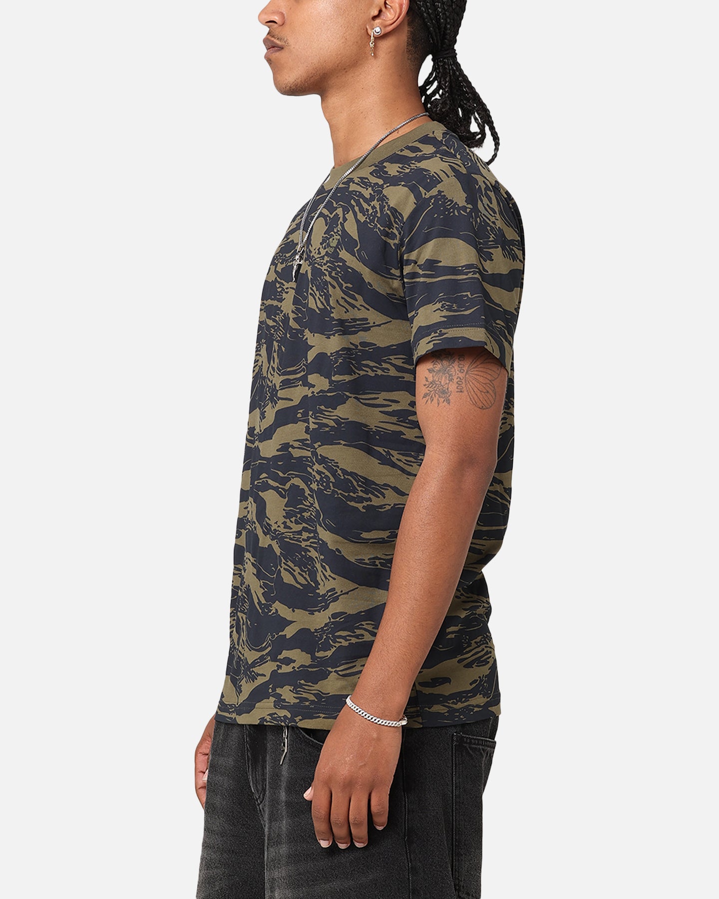 {product_title} - {shop_name}