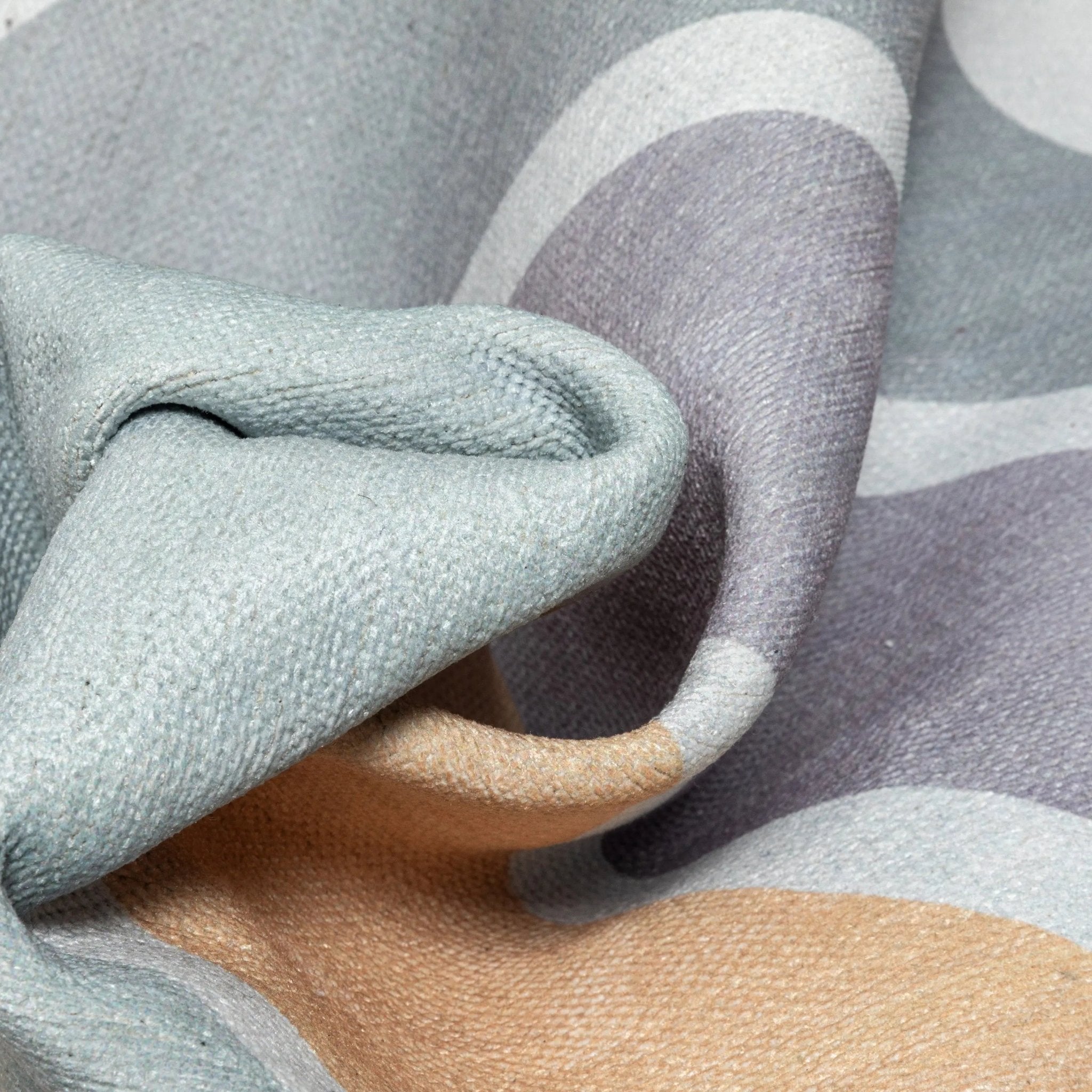 Curved Rainbow Modern Multi Color Purple Area Flat-Weave Rug、mySite、gigharbornorthrealestate