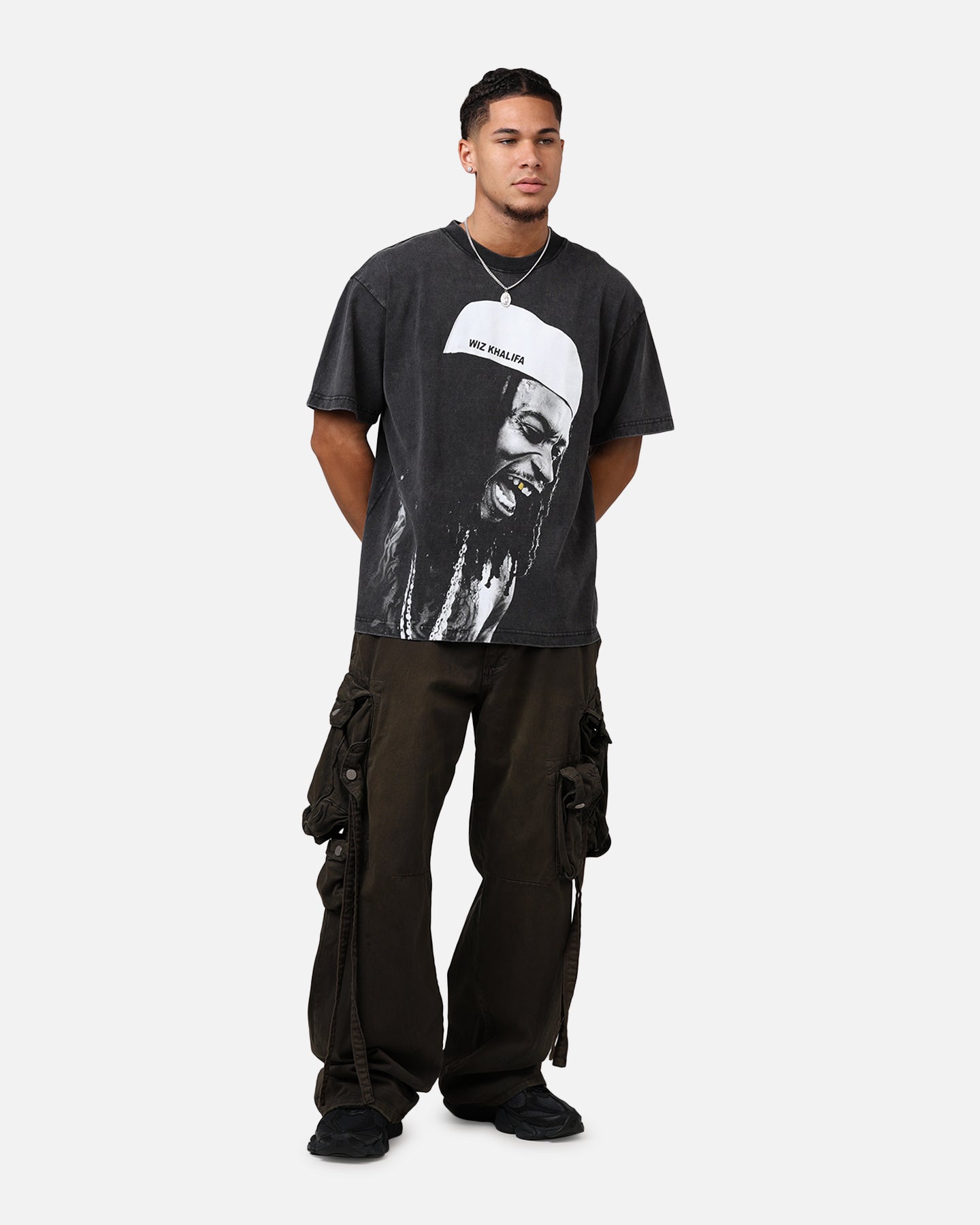 {product_title} - {shop_name}