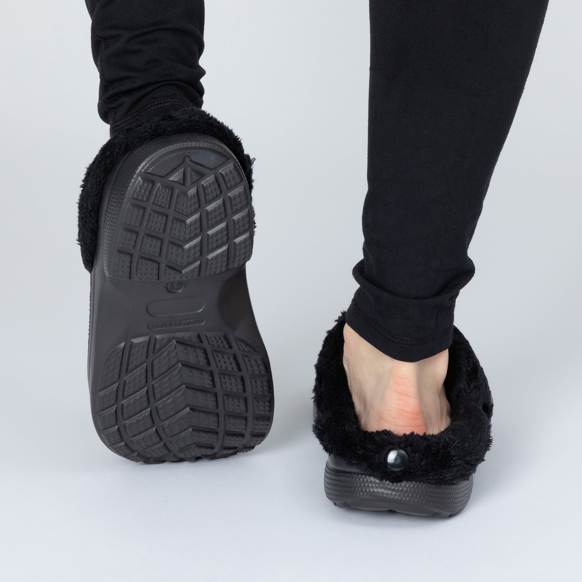 Paw Print Indoor/Outdoor Slide Slippers、mySite、camillekostekn