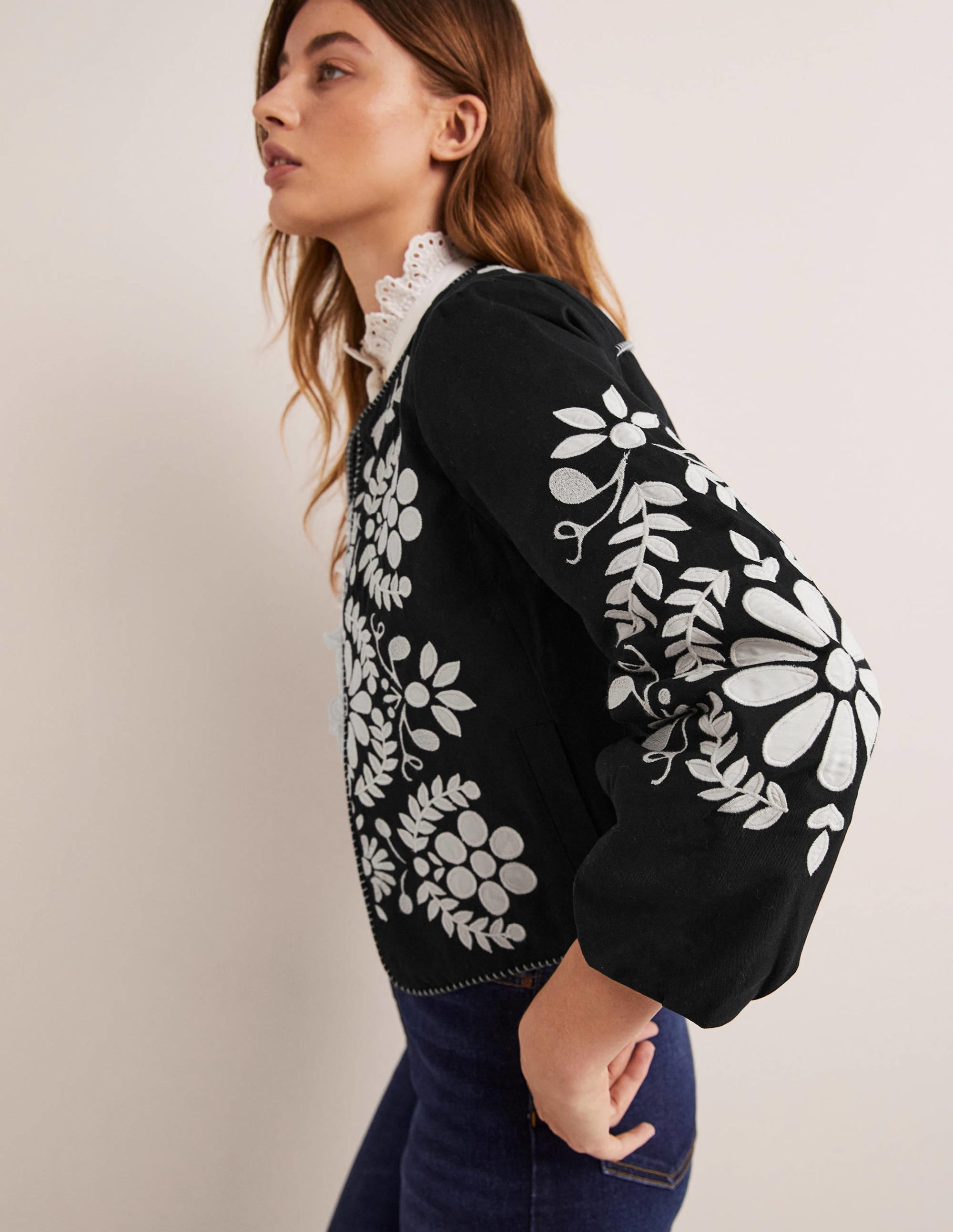  Embroidered Cropped Jacket-Black with Taupe、mySite、ashleygrahame