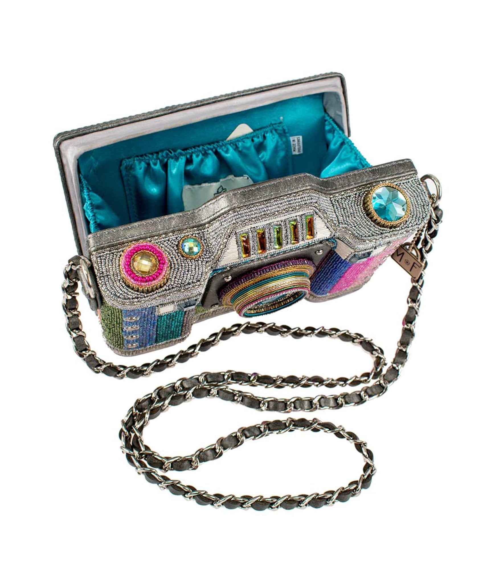 {product_title} - {shop_name}