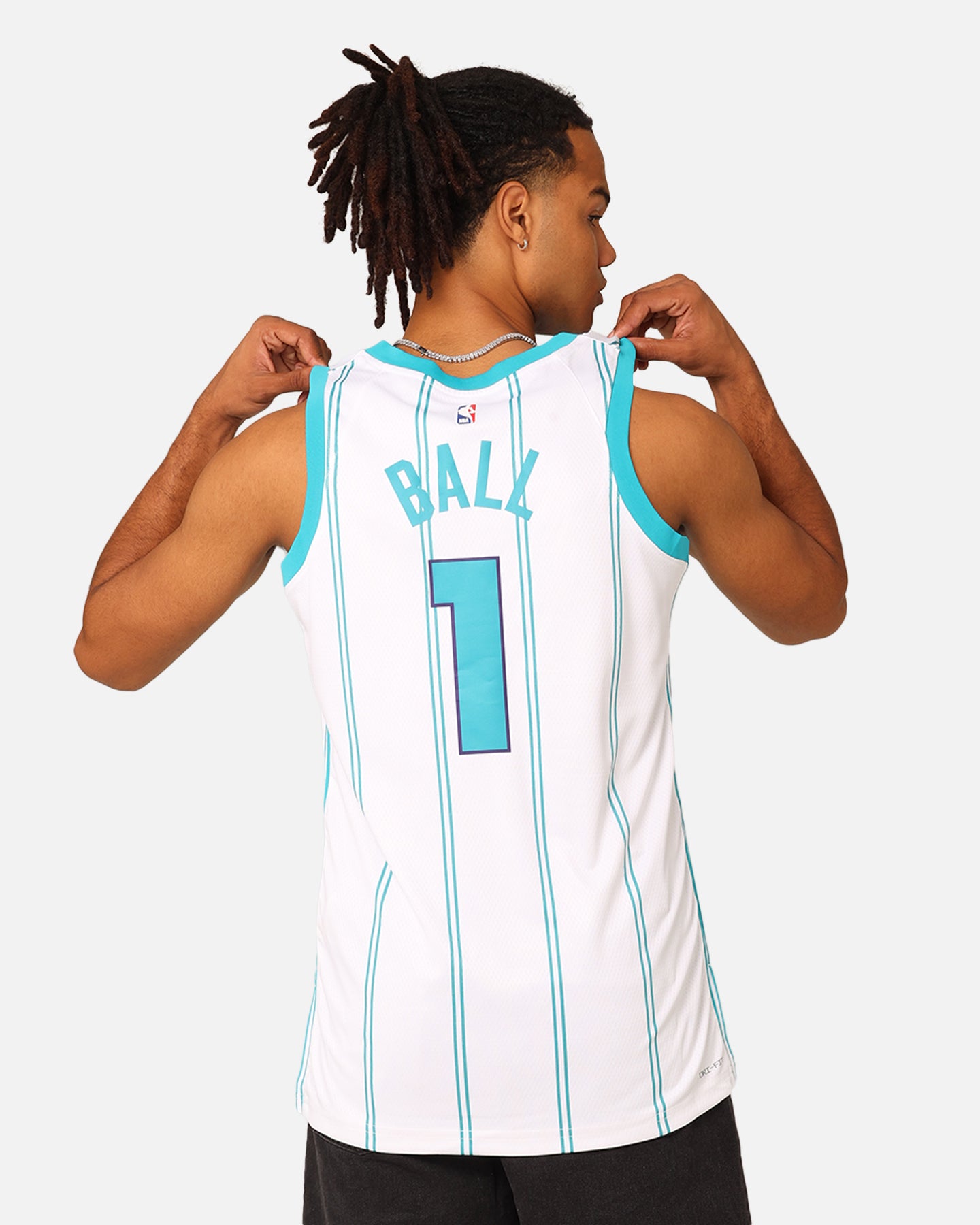 Nike Charlotte Hornets Lamelo Ball Association Edition 2022/23 Dri-FIT Swingman Jersey White、mySite、zt4zffjzw