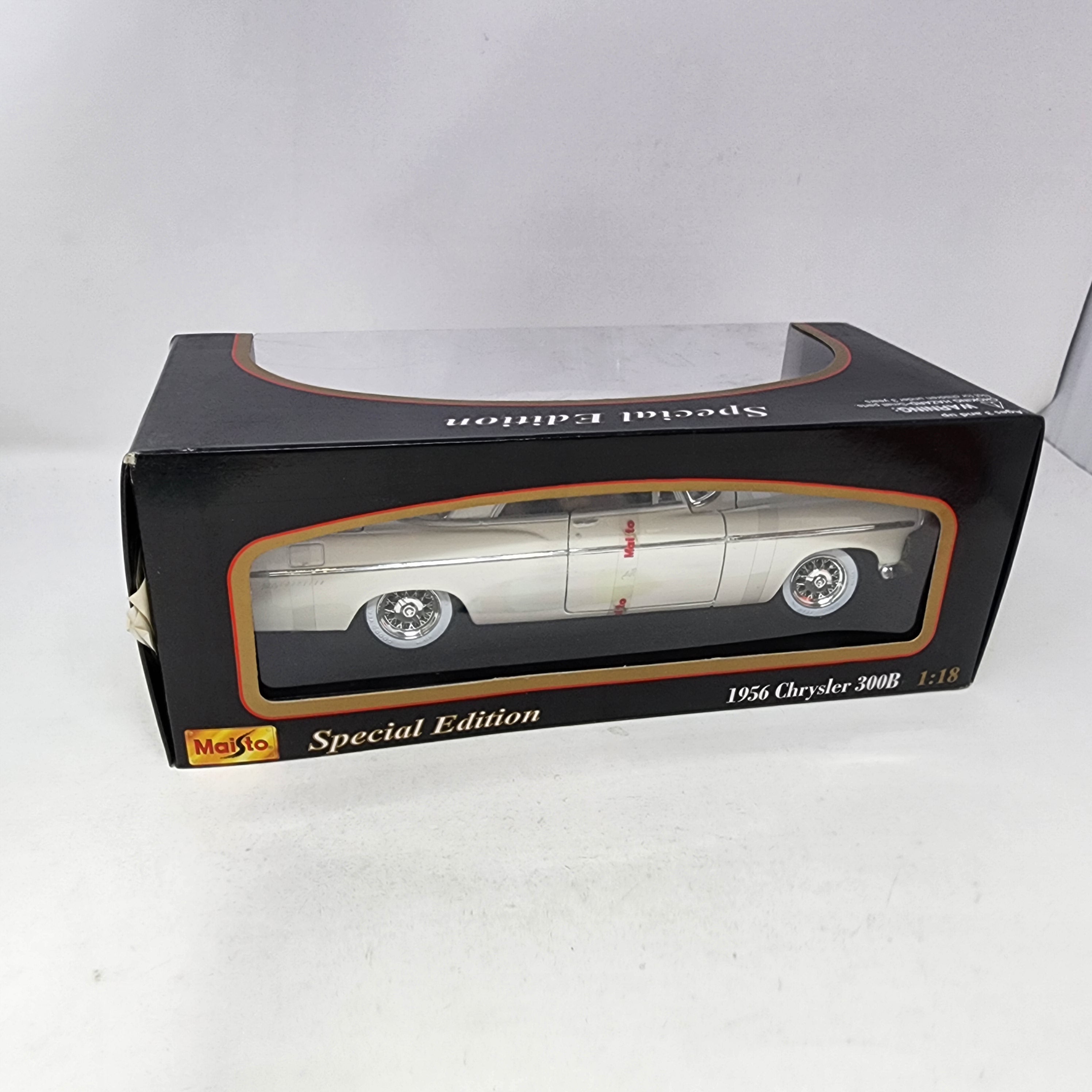 1956 Chrysler 300B * White * Maisto Premiere Edition 1/18 Scale、mySite、hgirdovlk