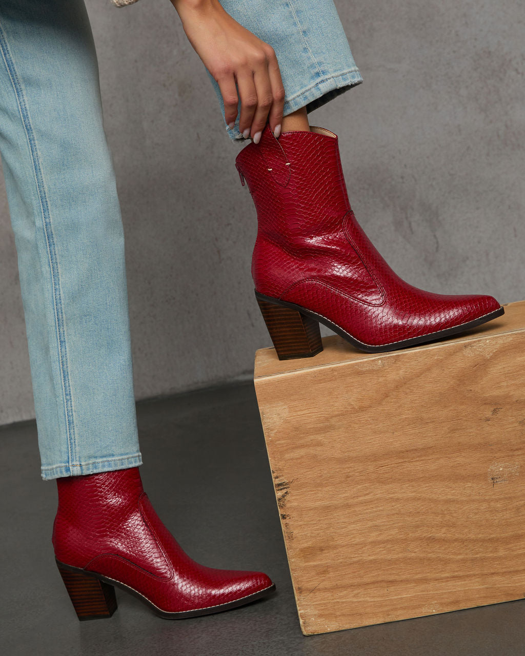 {product_title} - {shop_name}