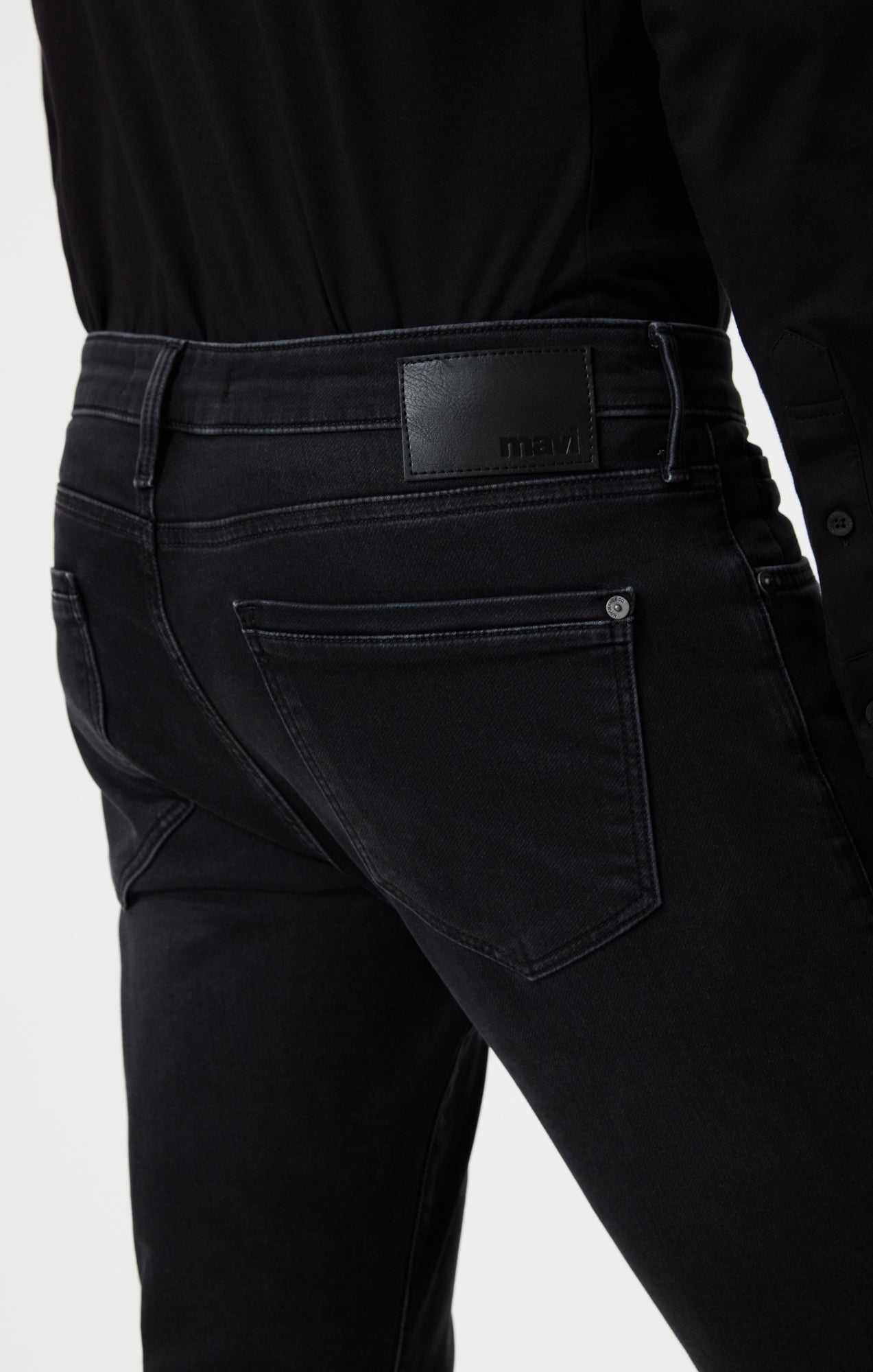 {product_title} - {shop_name}