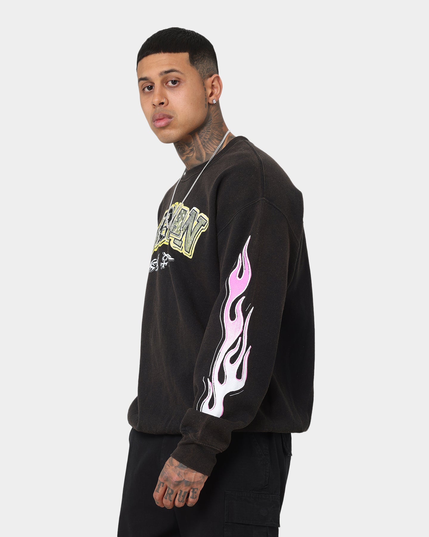 {product_title} - {shop_name}