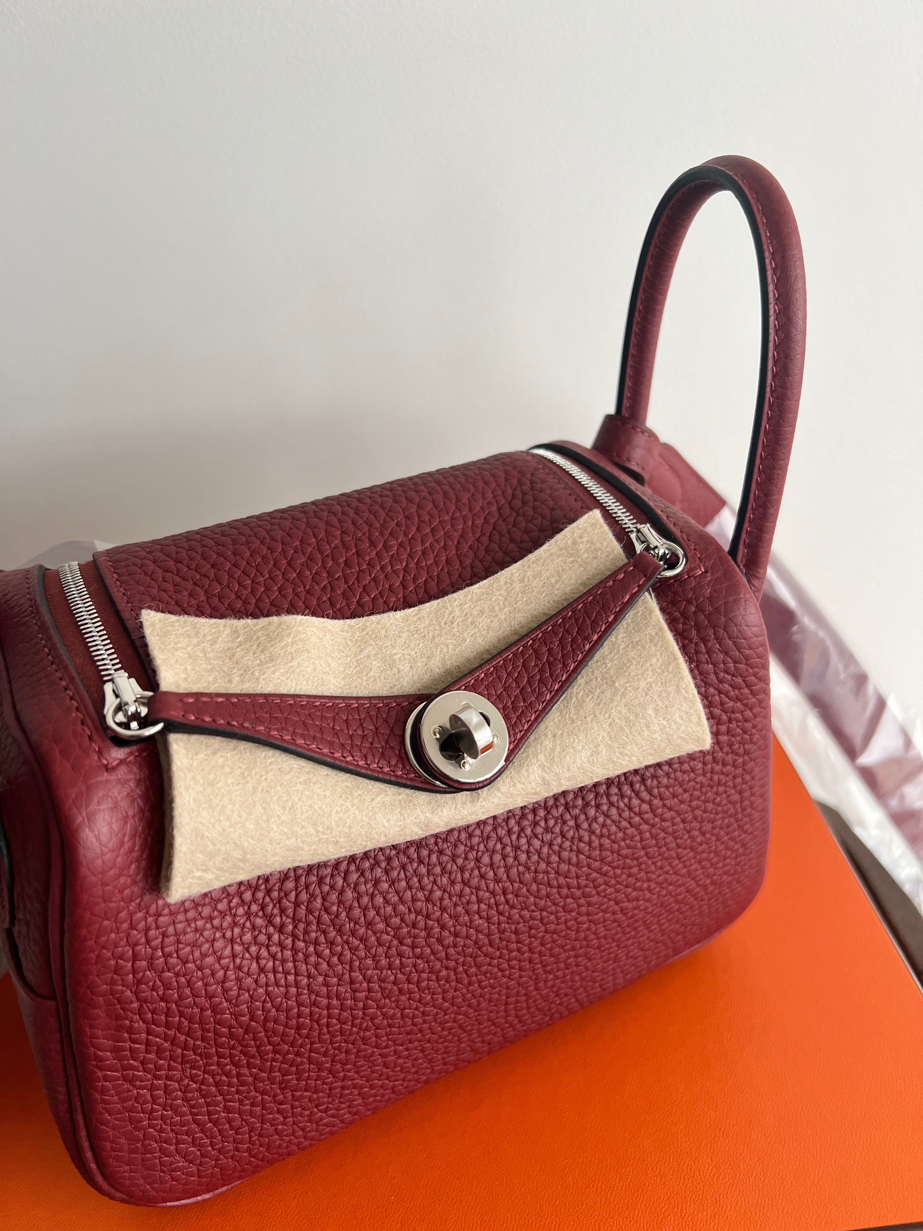 Hermès Mini Lindy Rouge H Clemence PHW、mySite、garminoutage.com