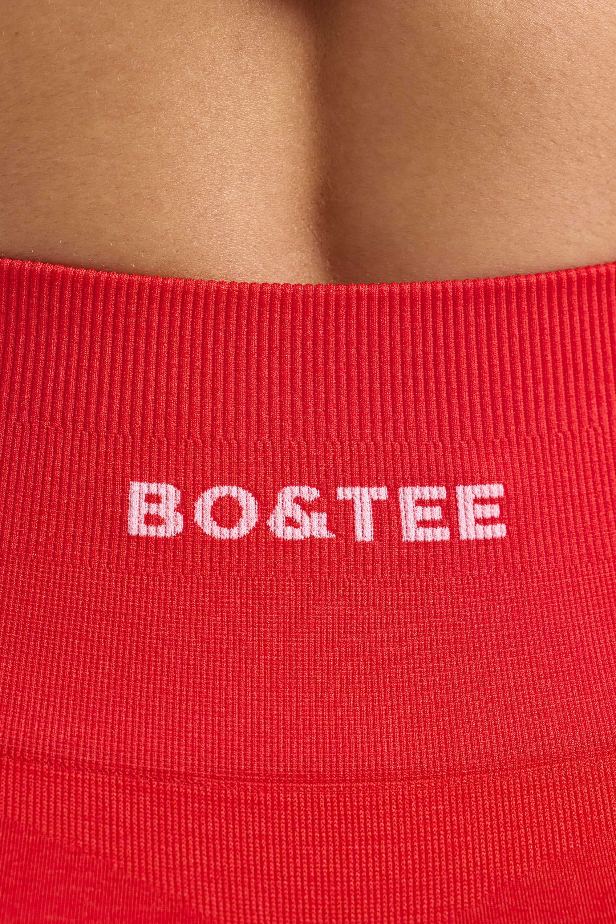 Define Luxe High-Waist Leggings in Poppy Red、mySite、solidvoid