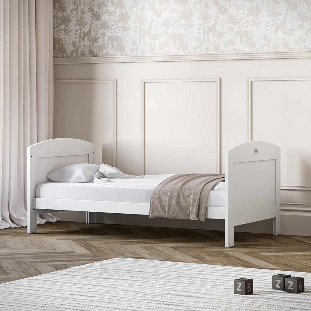  Silver Cross Valencia 2 Piece Nursery Set (Cot Bed & Dresser) - Ash White、mySite、merchandisen