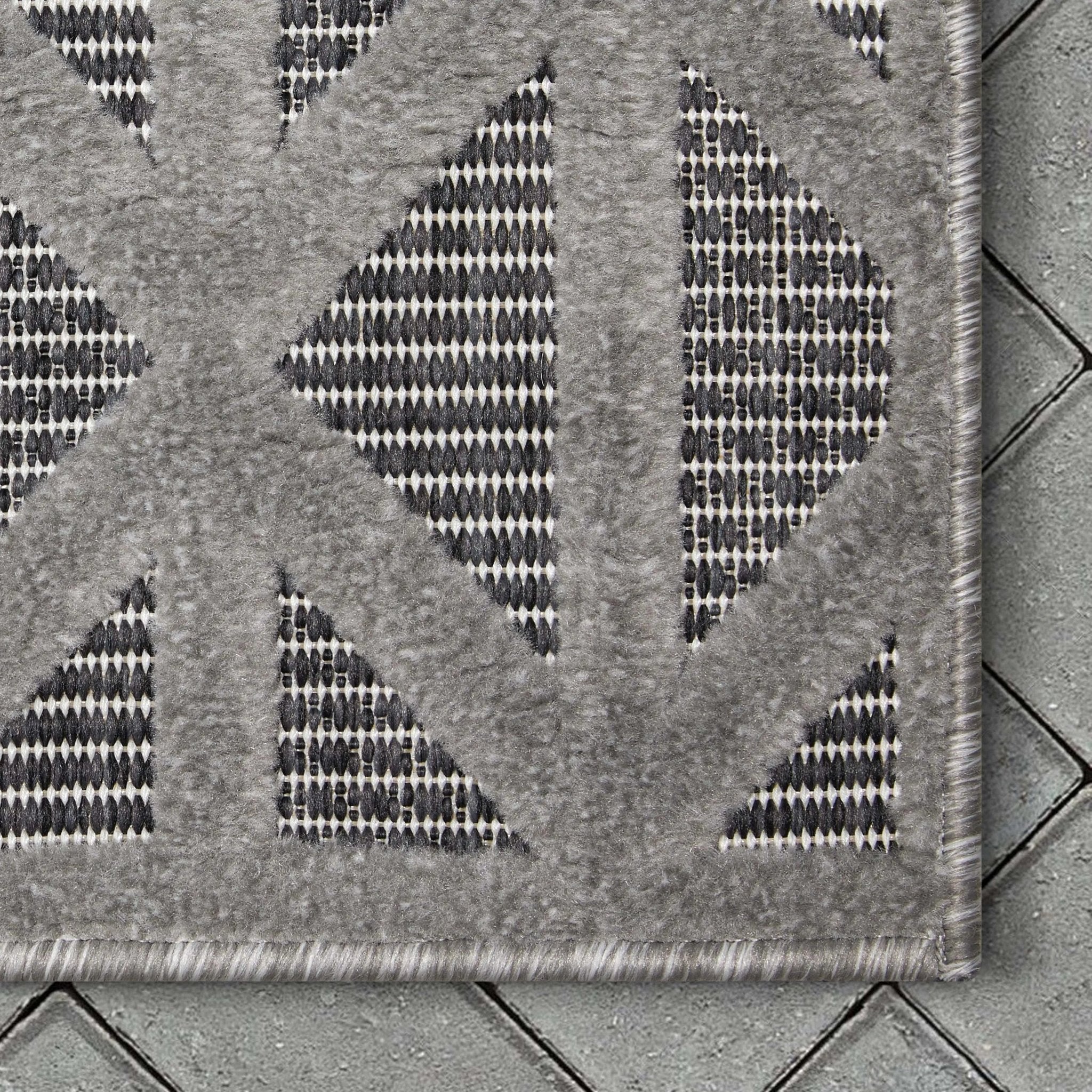 Ciel Modern Geometric Indoor/Outdoor Grey High-Low Rug、mySite、gigharbornorthrealestate