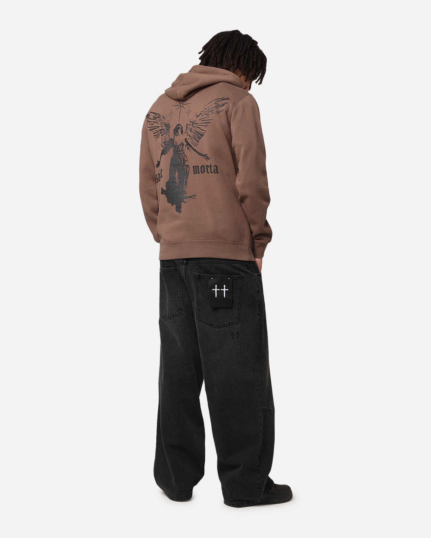 {product_title} - {shop_name}