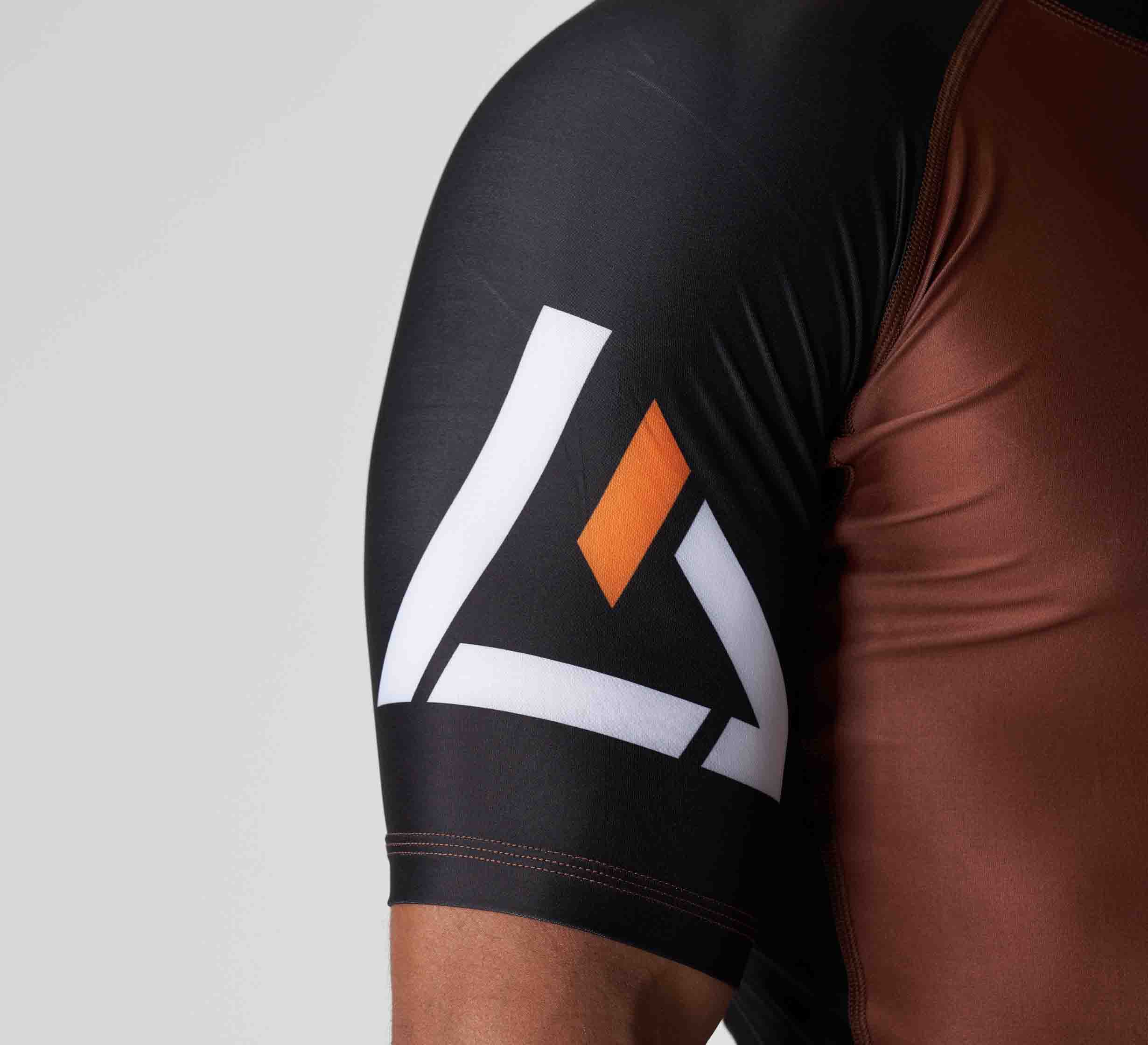 Rilion Gracie Ranked Short Sleeve Rashguard Brown、mySite、gigharbornorthrealestate