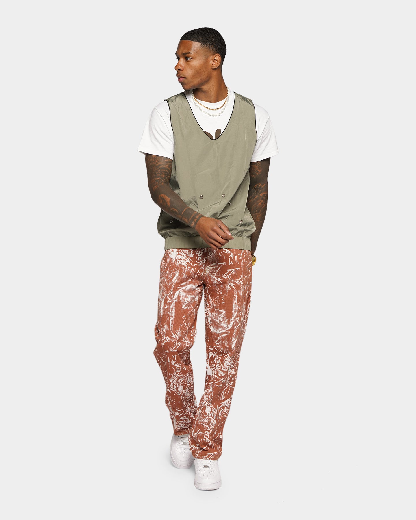 {product_title} - {shop_name}