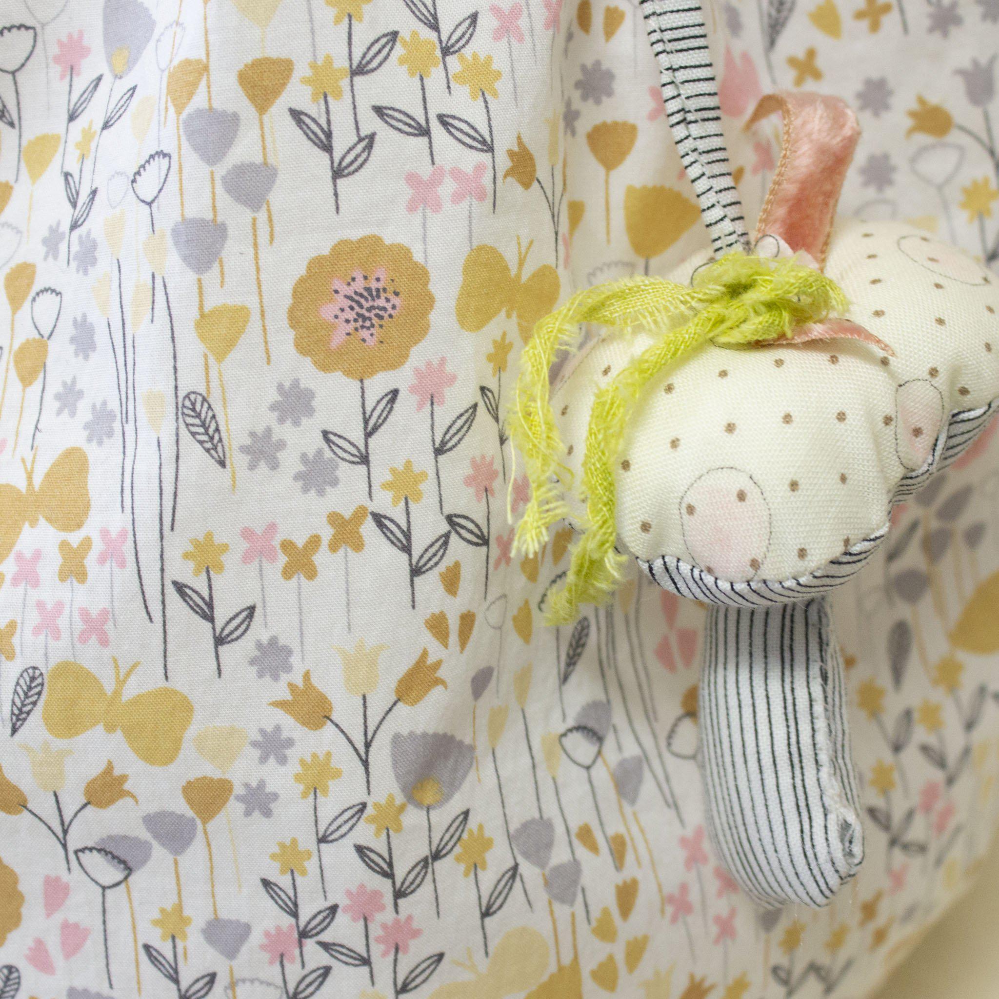 RETIRED - Hutch Studio - Miss Garden Delight - One Of A Kind Bunny、mySite、g9winljtr