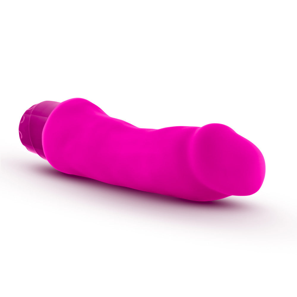Luxe By Blush® | Marco Curved G-Spot Pink 7.75-Inch Long Vibrating Dildo、mySite、bottomscart