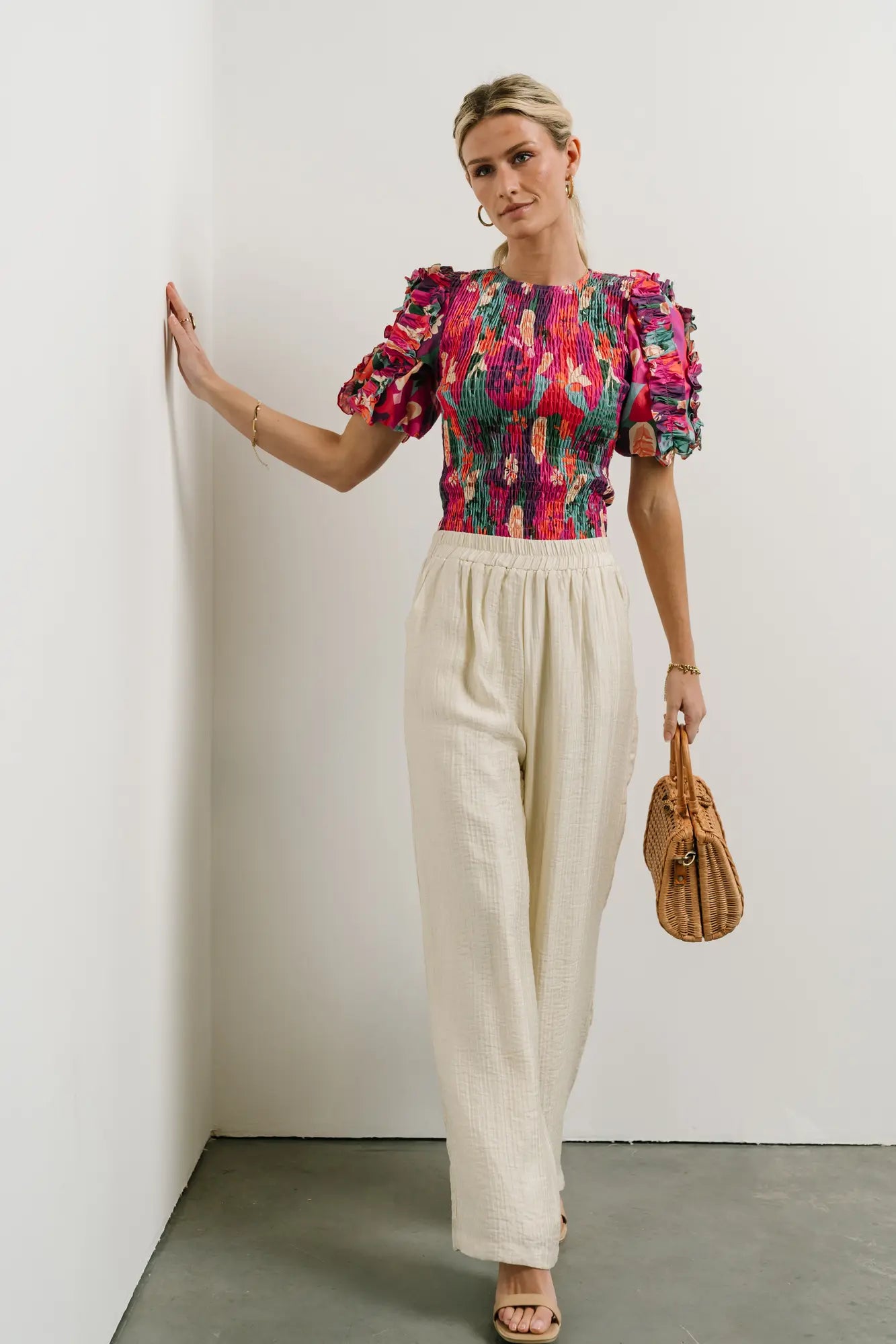 {product_title} - {shop_name}