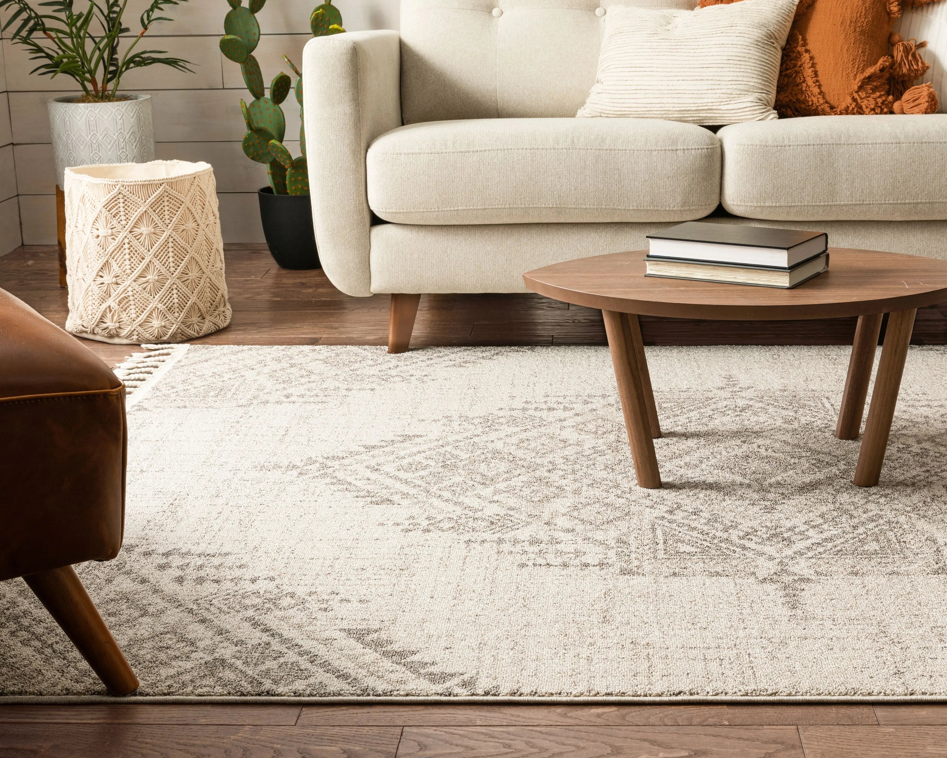 Anette Vintage Distressed Medallion Beige Kilim-Style Rug、mySite、gigharbornorthrealestate