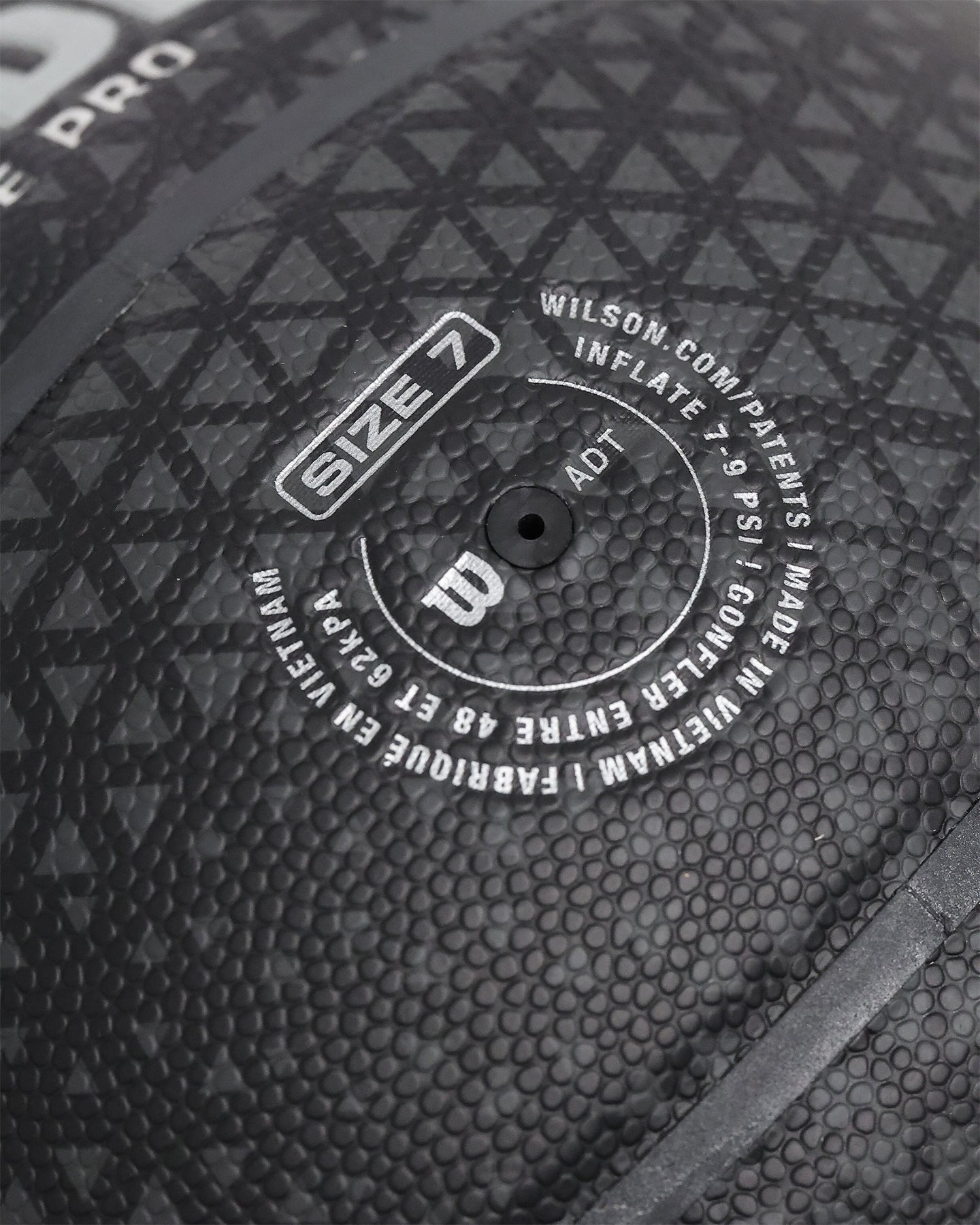 Wilson NBA Forge Pro Basketball Black、mySite、zt4zffjzw