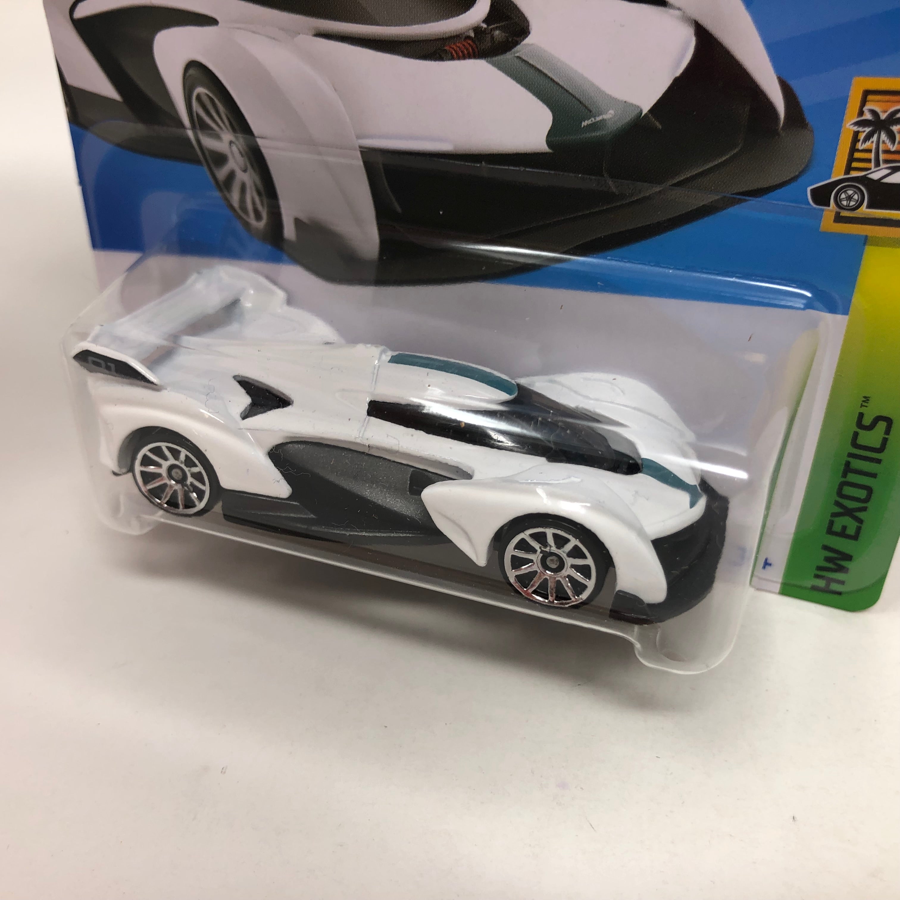 Mclaren Solus GT #250 * White * 2024 Hot Wheels Basic Short Card Case A、mySite、hgirdovlk