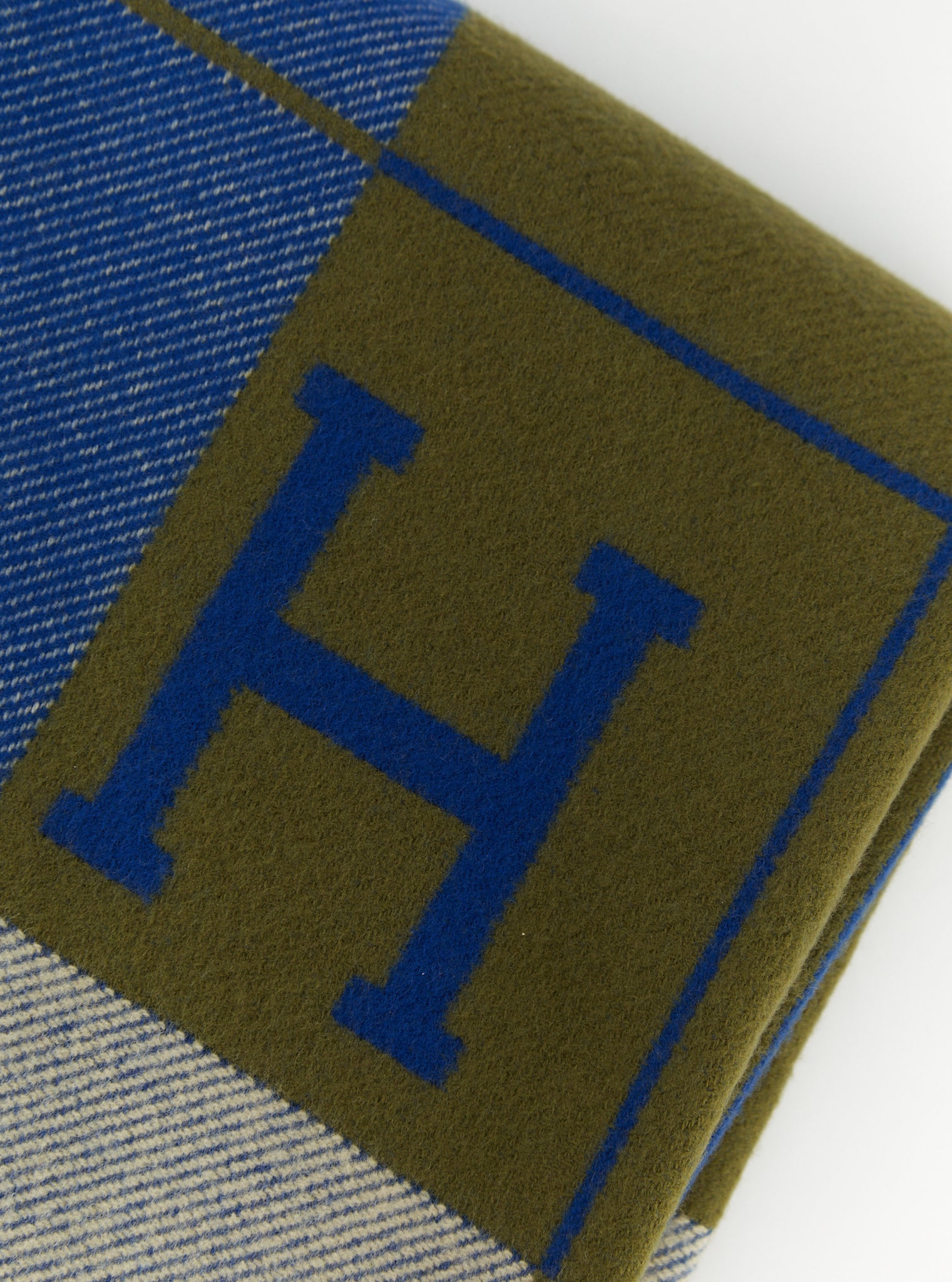 Hermès Avalon III Throw Blanket (Marine & Khaki)、mySite、garminoutage.com