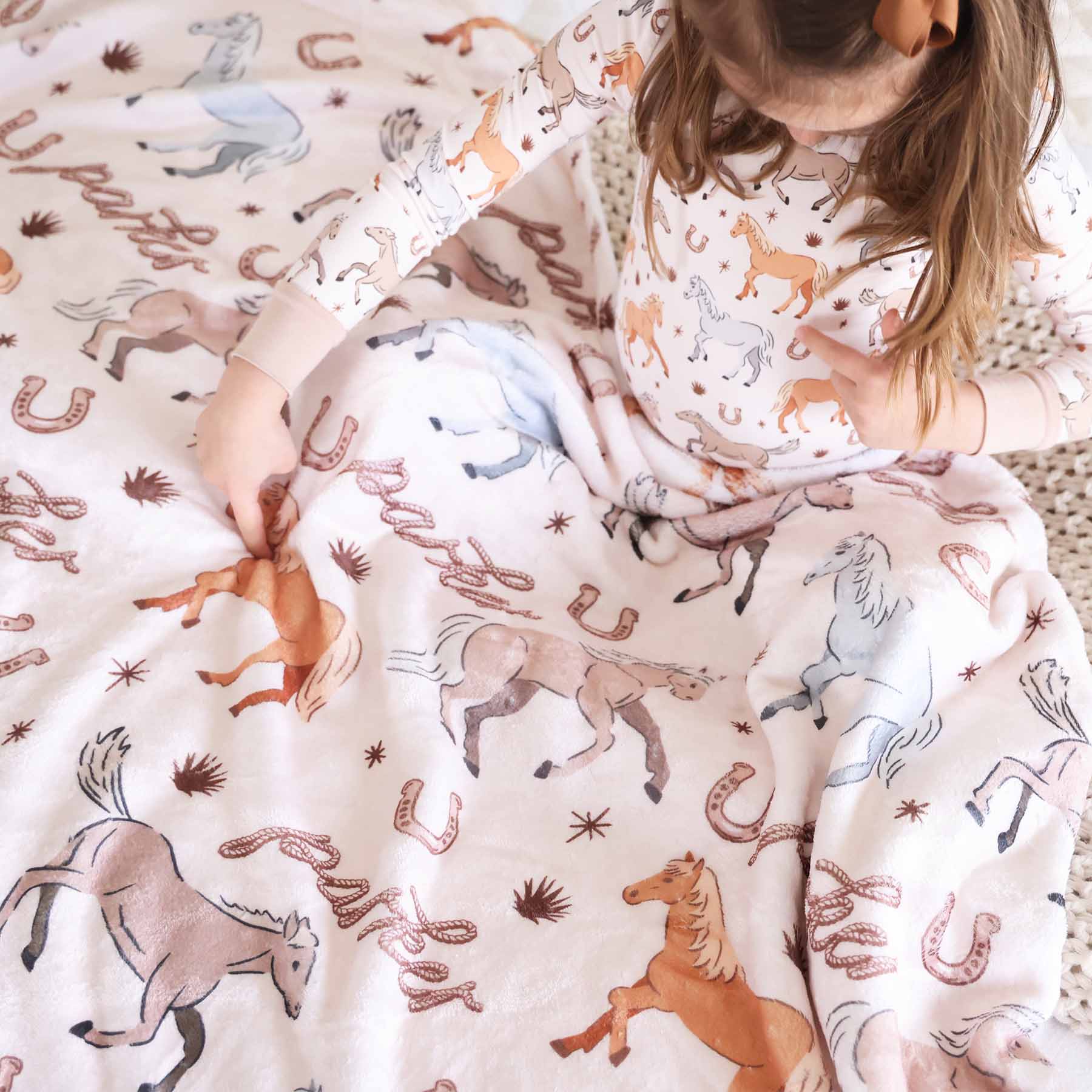  P's Ponies Personalized Kids Blanket、mySite、layawaytickets