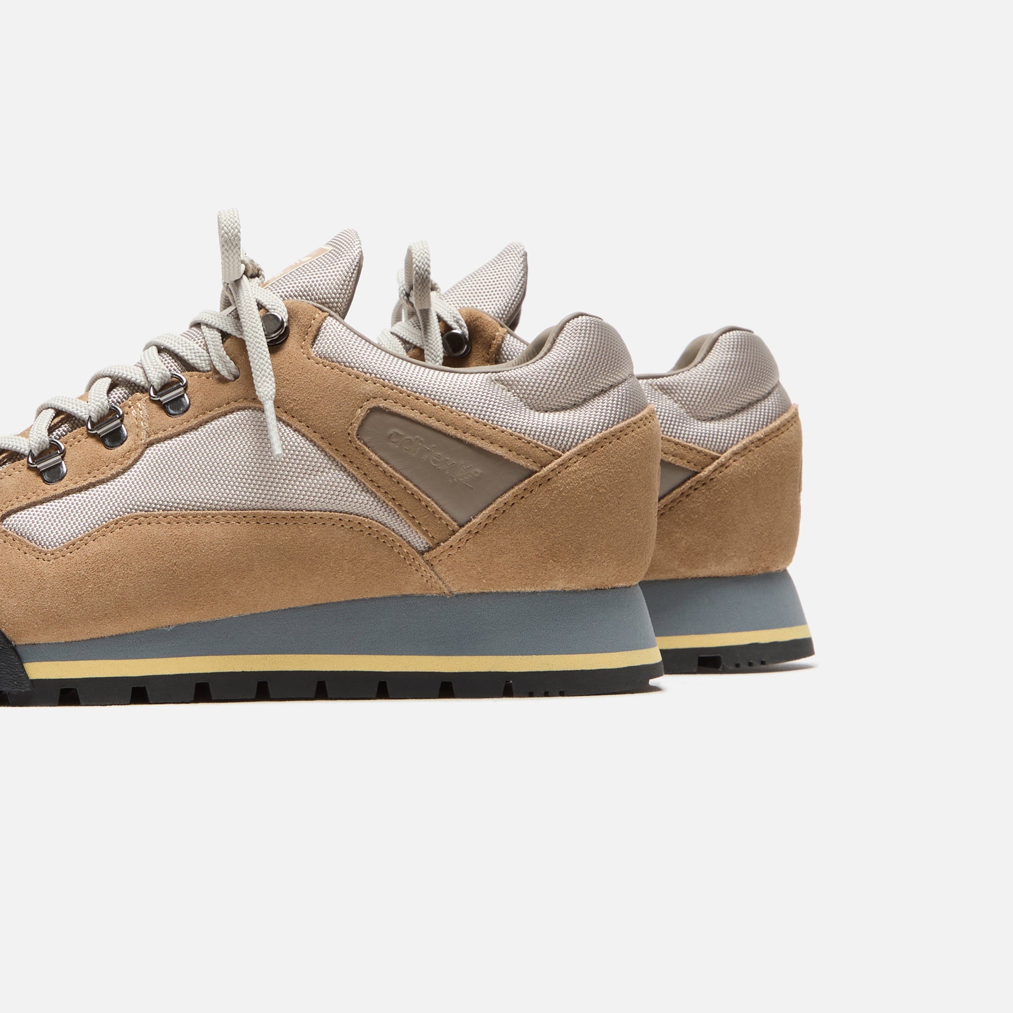 {product_title} - {shop_name}