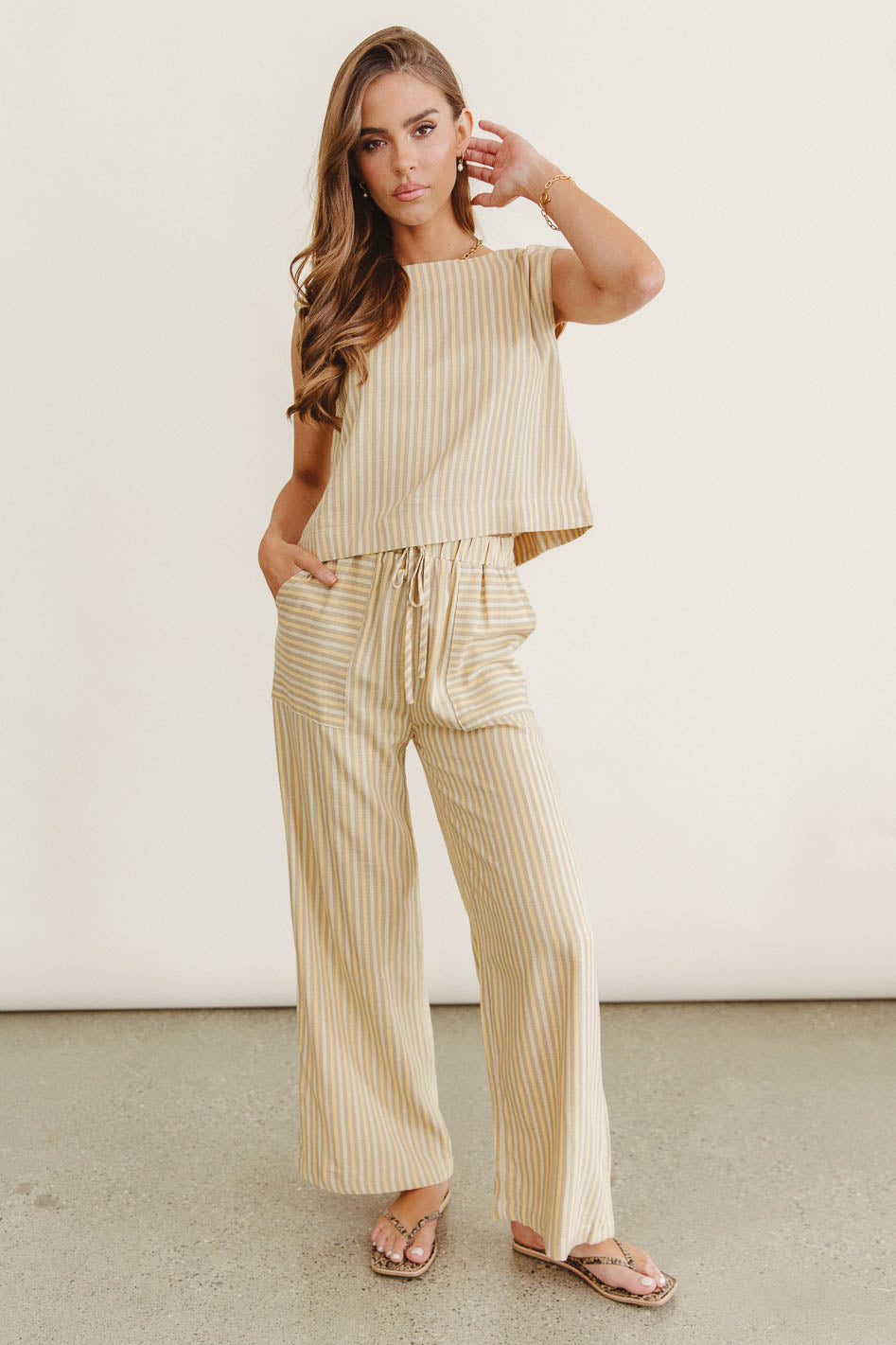 {product_title} - {shop_name}