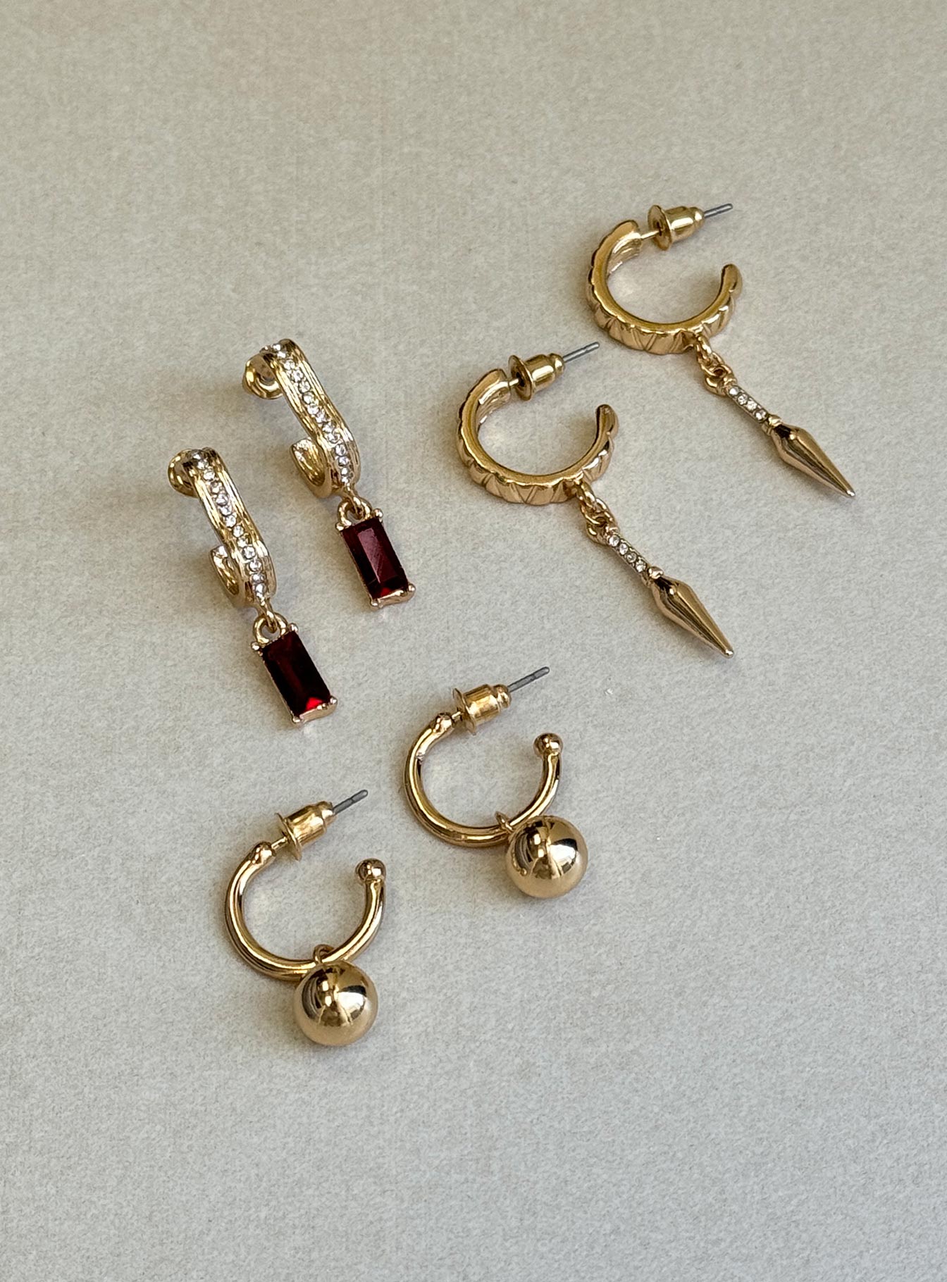 Red Corvette Earring Pack Gold、mySite、solidvoid