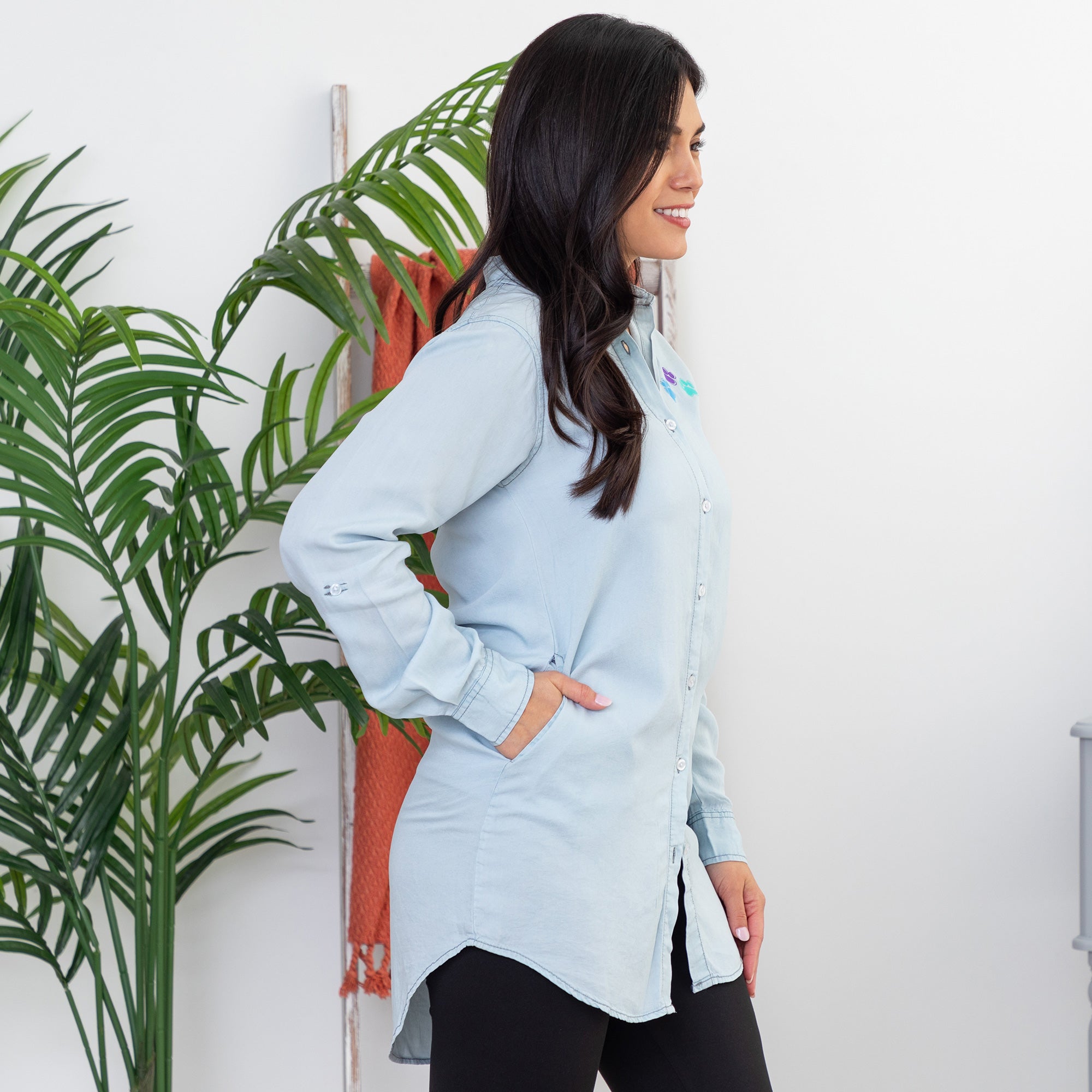 Paw Print Chambray Button Up Shirt、mySite、camillekostekn