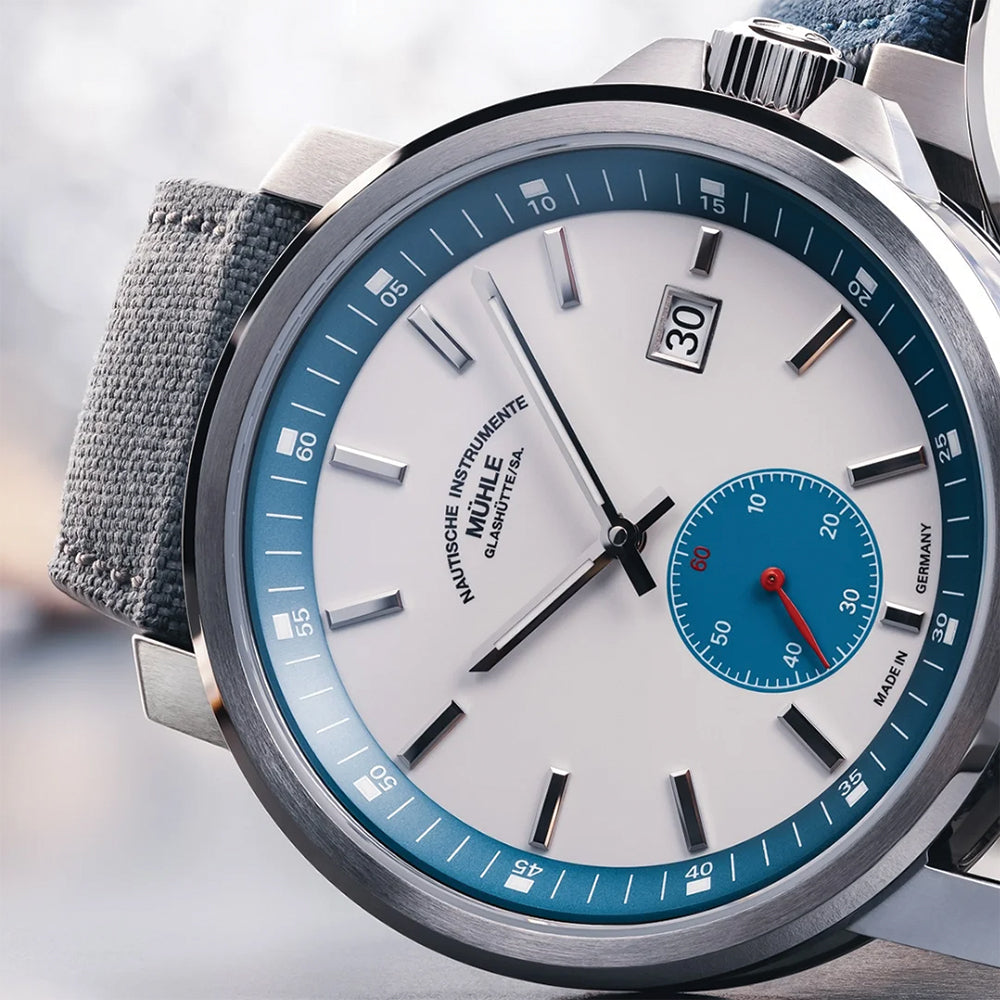  29er Big Small Seconds Automatic 42.4mm - White on Fabric Strap