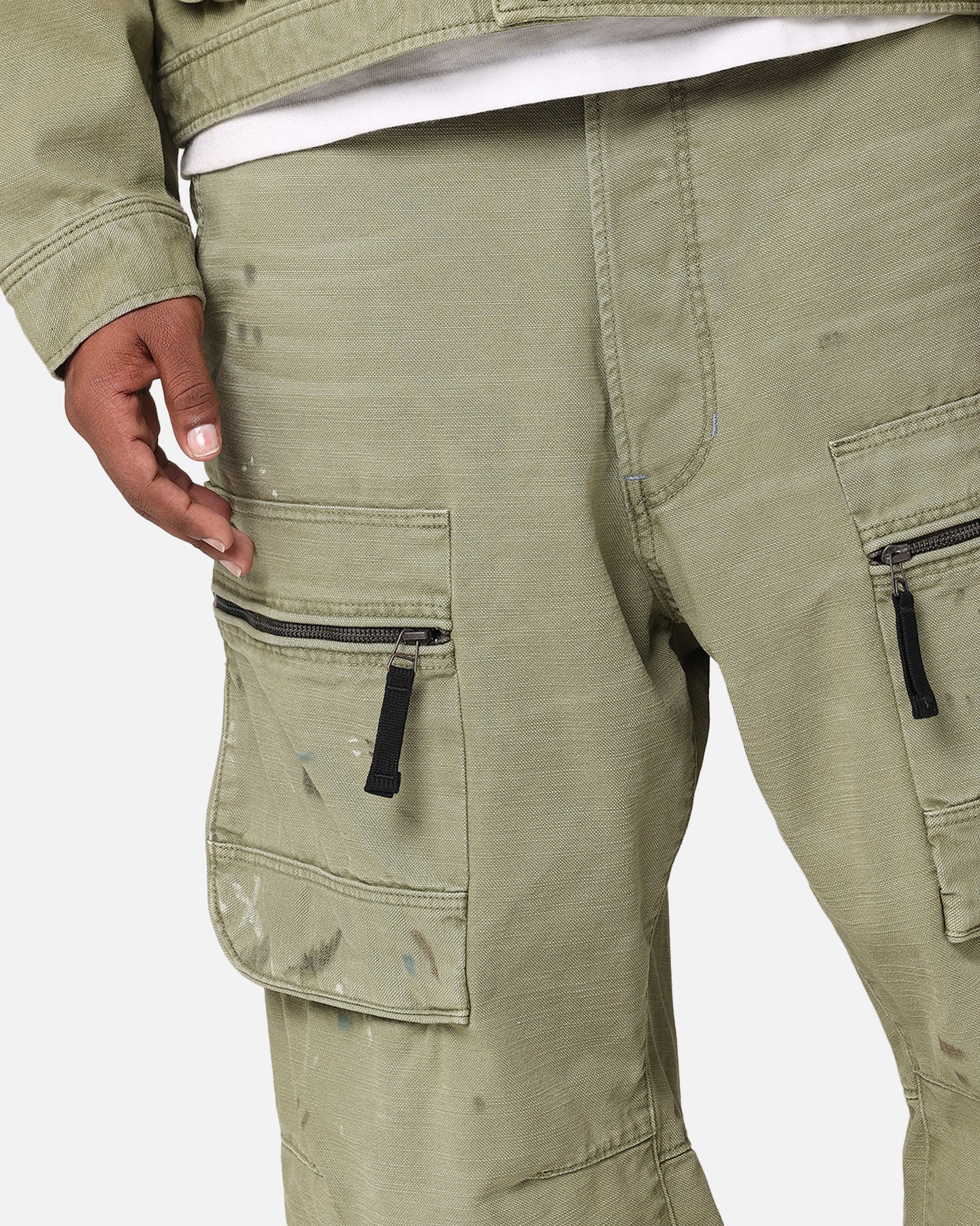 {product_title} - {shop_name}