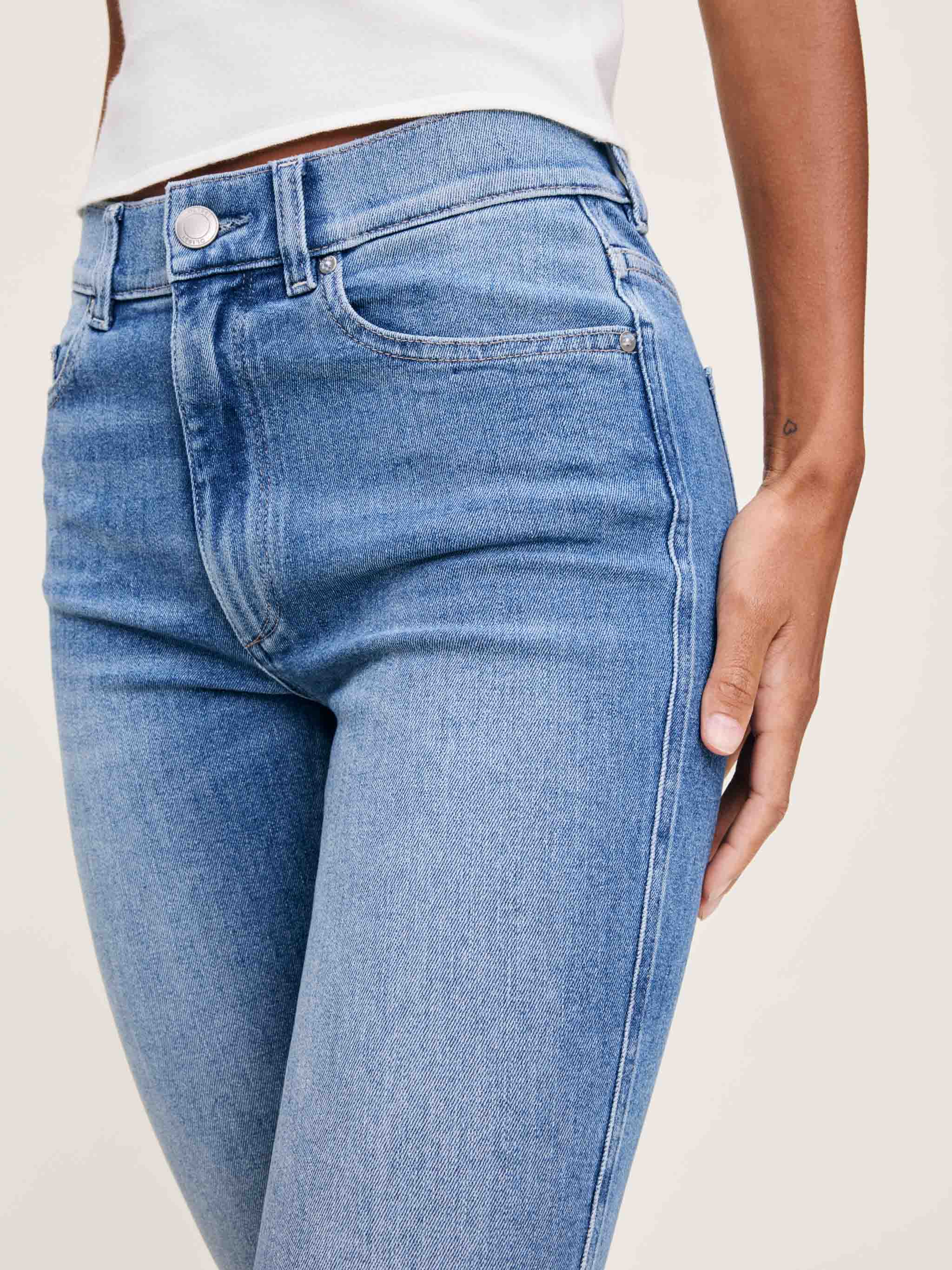 DL1961 Bridget Boot: High Rise Instasculpt Crop, Mansfield、mySite、noshort