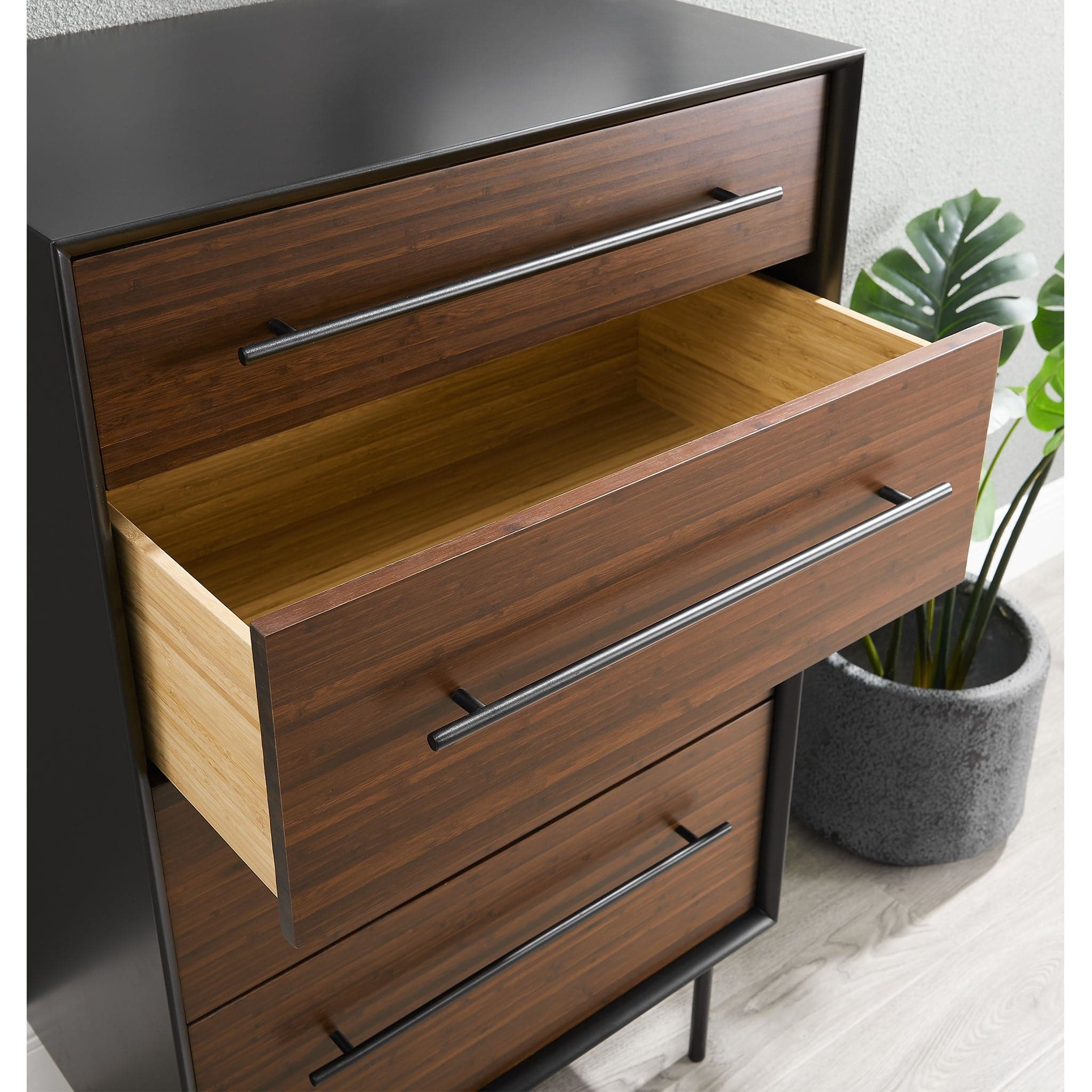 Park Avenue 4 Drawer High Chest、mySite、neckold