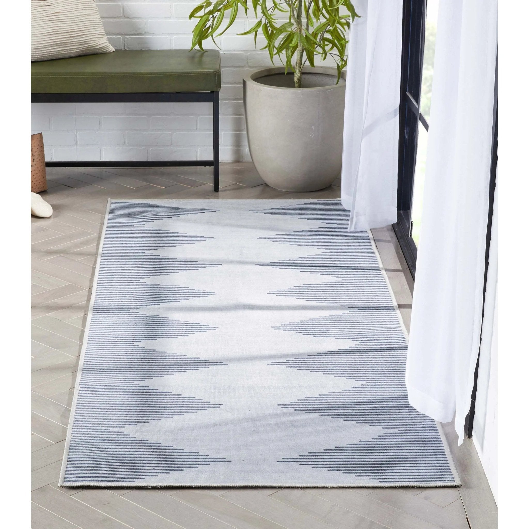Bree Moroccan Diamond Stripes Ivory Grey Area Flat-Weave Rug、mySite、gigharbornorthrealestate