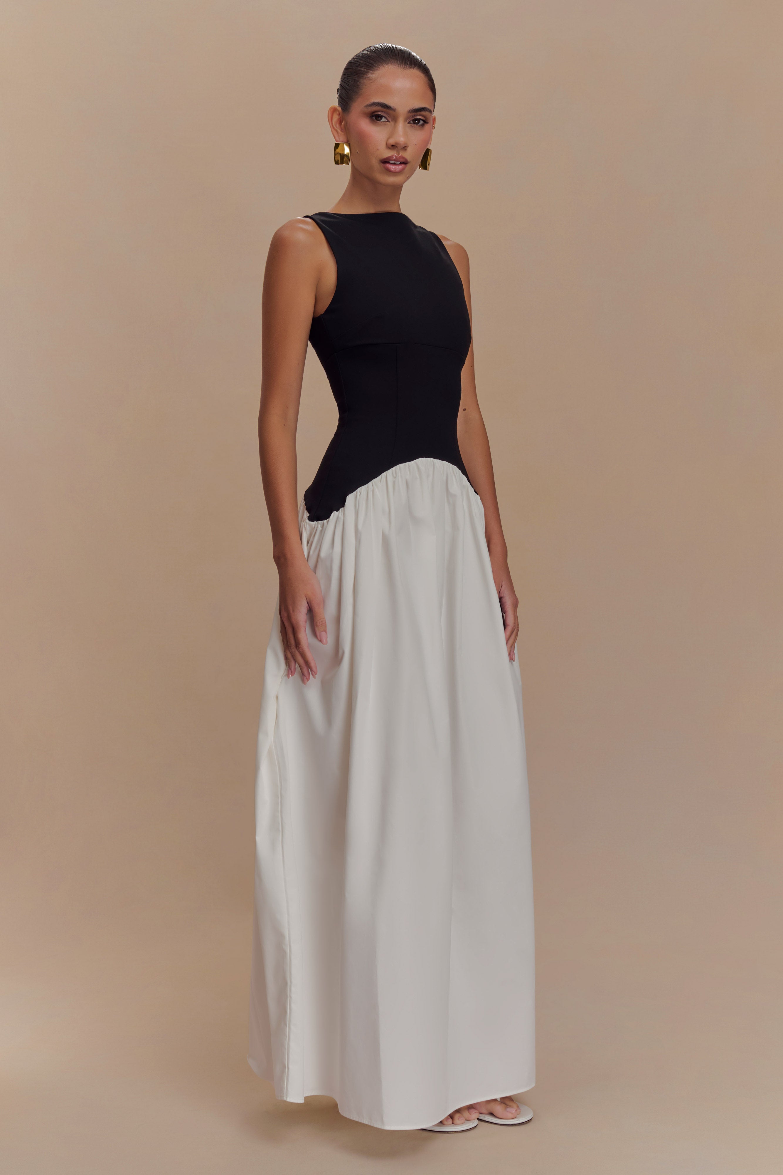 Acacia Contrast Sleeveless Maxi Dress - Black/White、mySite、solidvoid
