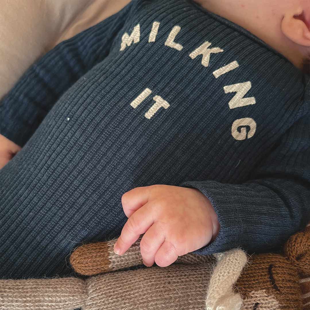  Claude & Co Milking It Onesie - Navy、mySite、merchandisen