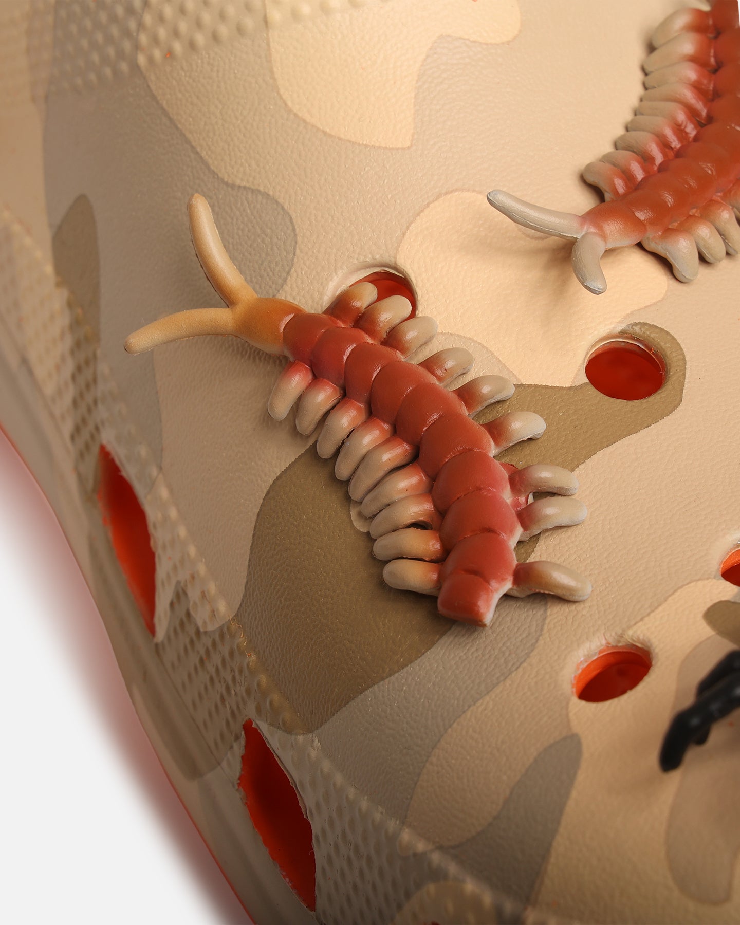 StreetX x Crocs Dangerous Animals Classic Clogs Multi、mySite、zt4zffjzw