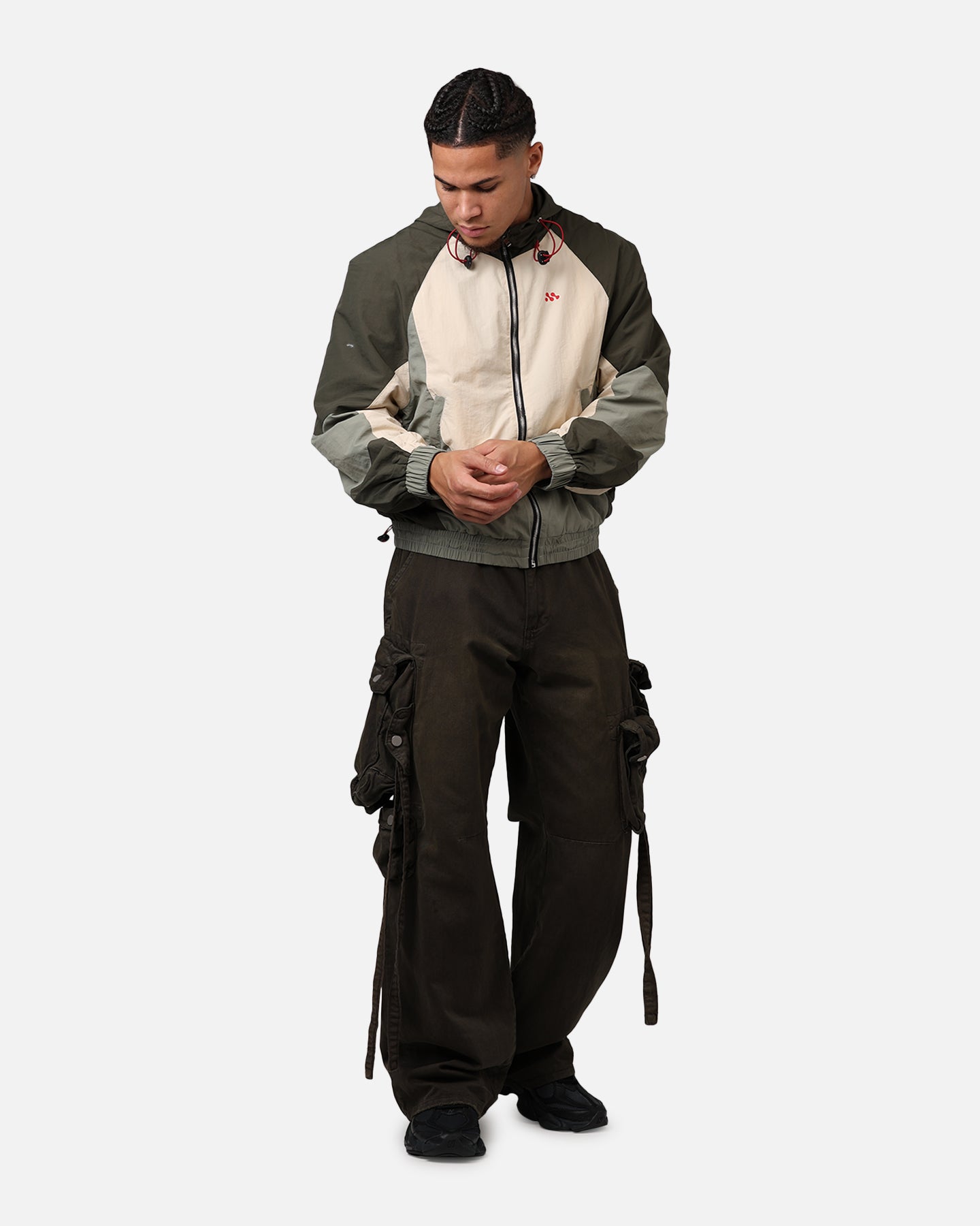 {product_title} - {shop_name}