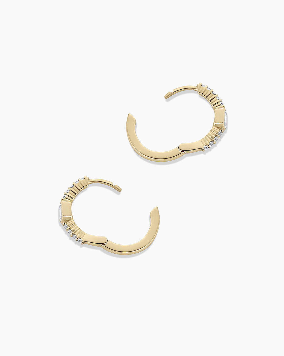 Lab Grown Diamond Emerald Huggies、mySite、hinf8tx79