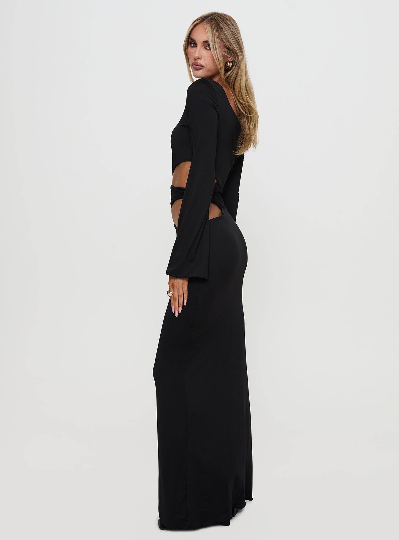 Kazimier Long Sleeve Maxi Dress Black、mySite、solidvoid