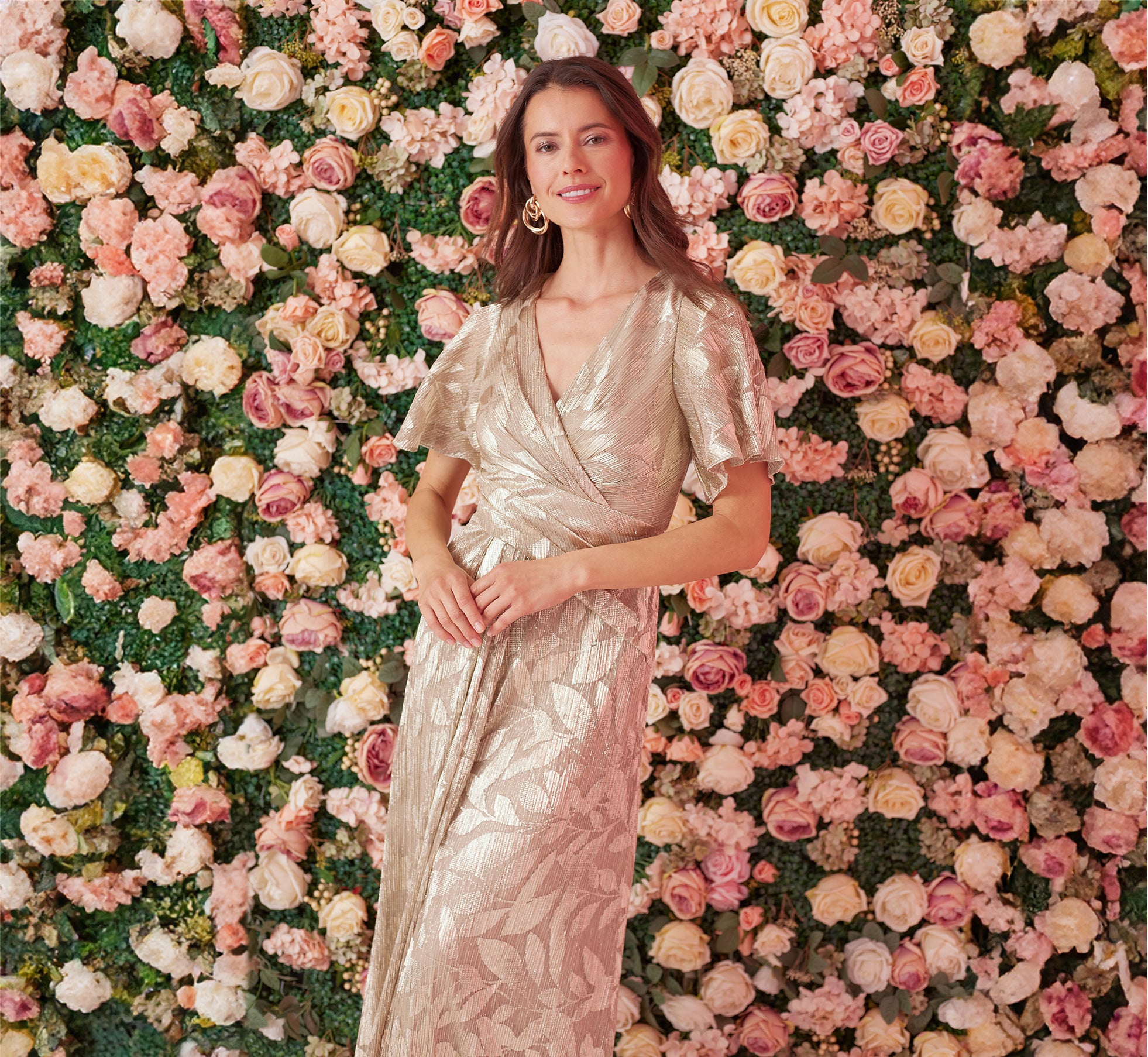 Foil Leaf Short Sleeve Gown With Draped Details In Champagne Gold、mySite、solidvoid