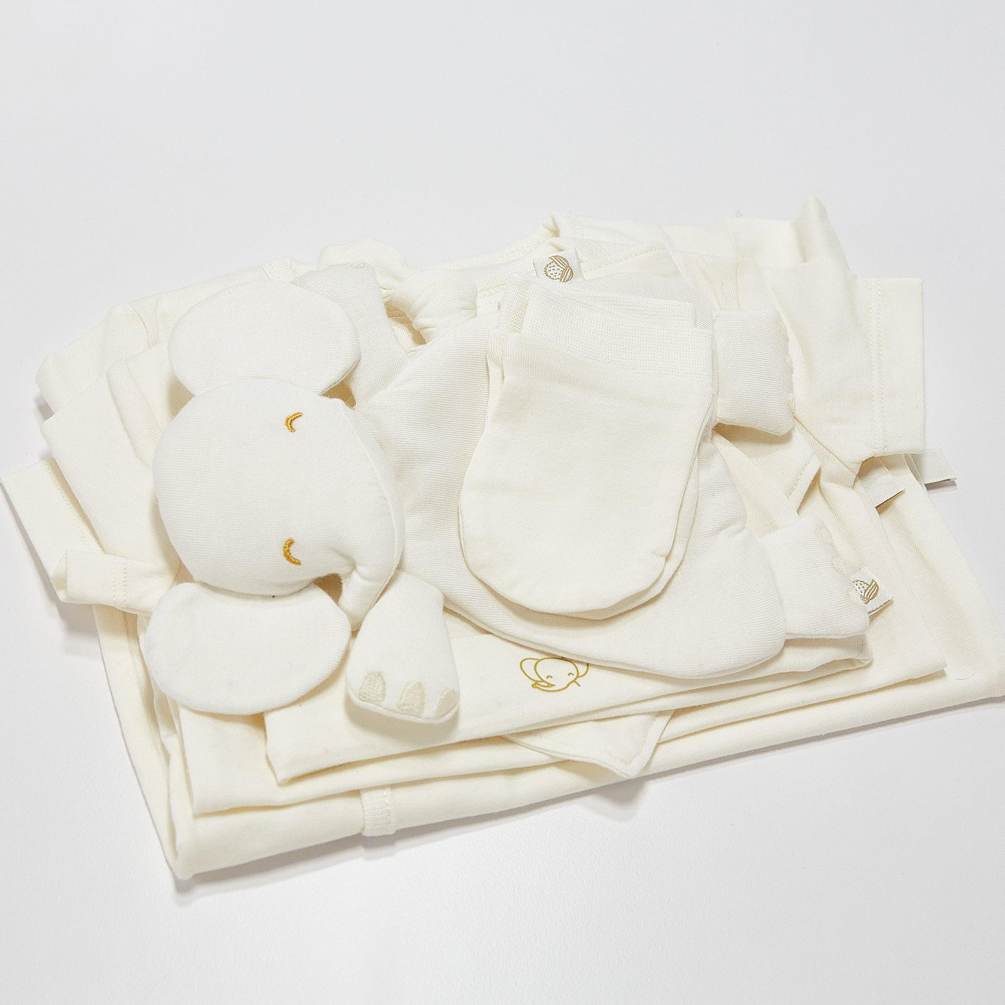 RETIRED - Organic White Baby Bundle Gift Set、mySite、g9winljtr