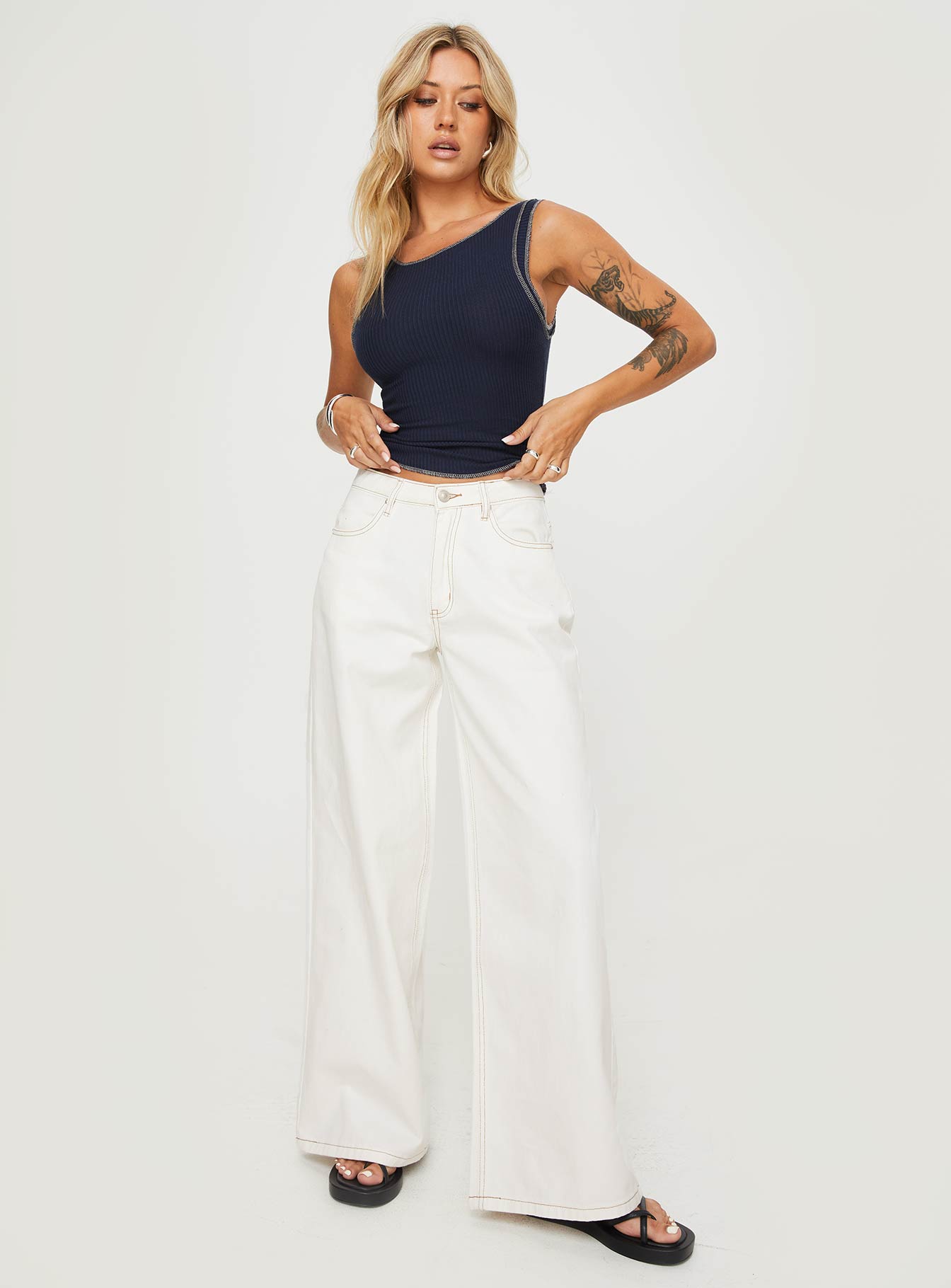 Casado Top Navy、mySite、solidvoid