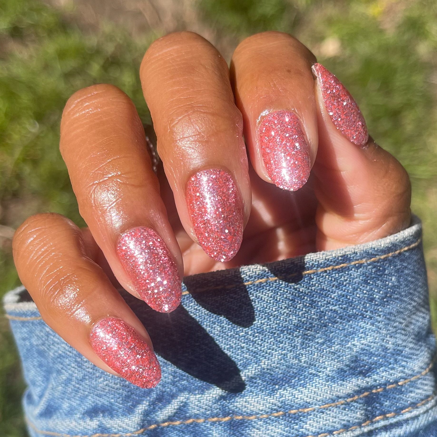 Pink Glitter Party | Oval | Medium、mySite、solidvoid