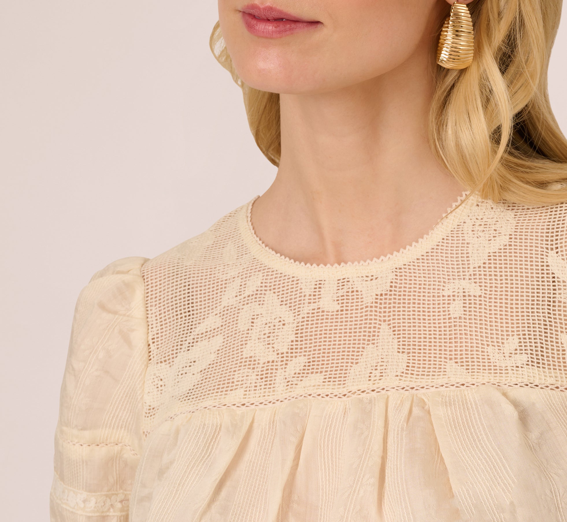 Puff Sleeve Lace Yoke Top In Barely Beige、mySite、solidvoid