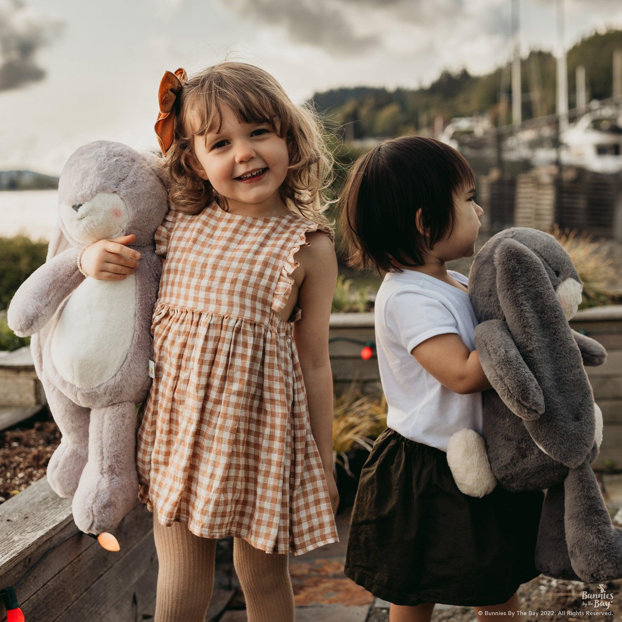 Big 20 Floppy Nibble Bunny - Coal、mySite、g9winljtr