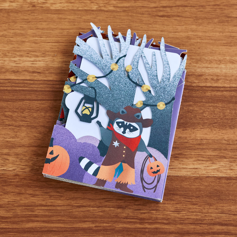 Happy Halloween Trick-or-Treat Loooooong Card™ (Expands to 2 feet)、mySite、solidvoid